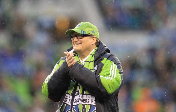 SEATTLE - MARCH 25:  Drew Carey at the  Seattle Sounders FC against the Philadelphia Union at Qwest Field on March 25, 2010 in Seattle, Washington. The Sounders defeated the Union 2-0.(Photo by Tom Hauck/Getty Images)