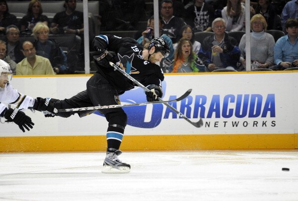 SAN JOSE, CA - MARCH 31: Joe Thornton #19 of the San Jose Sharks shoots on goal against the Dallas Stars in the second period during an NHL hockey game at the HP Pavilion on March 31, 2011 in San Jose, California. (Photo by Thearon W. Henderson/Getty Imag