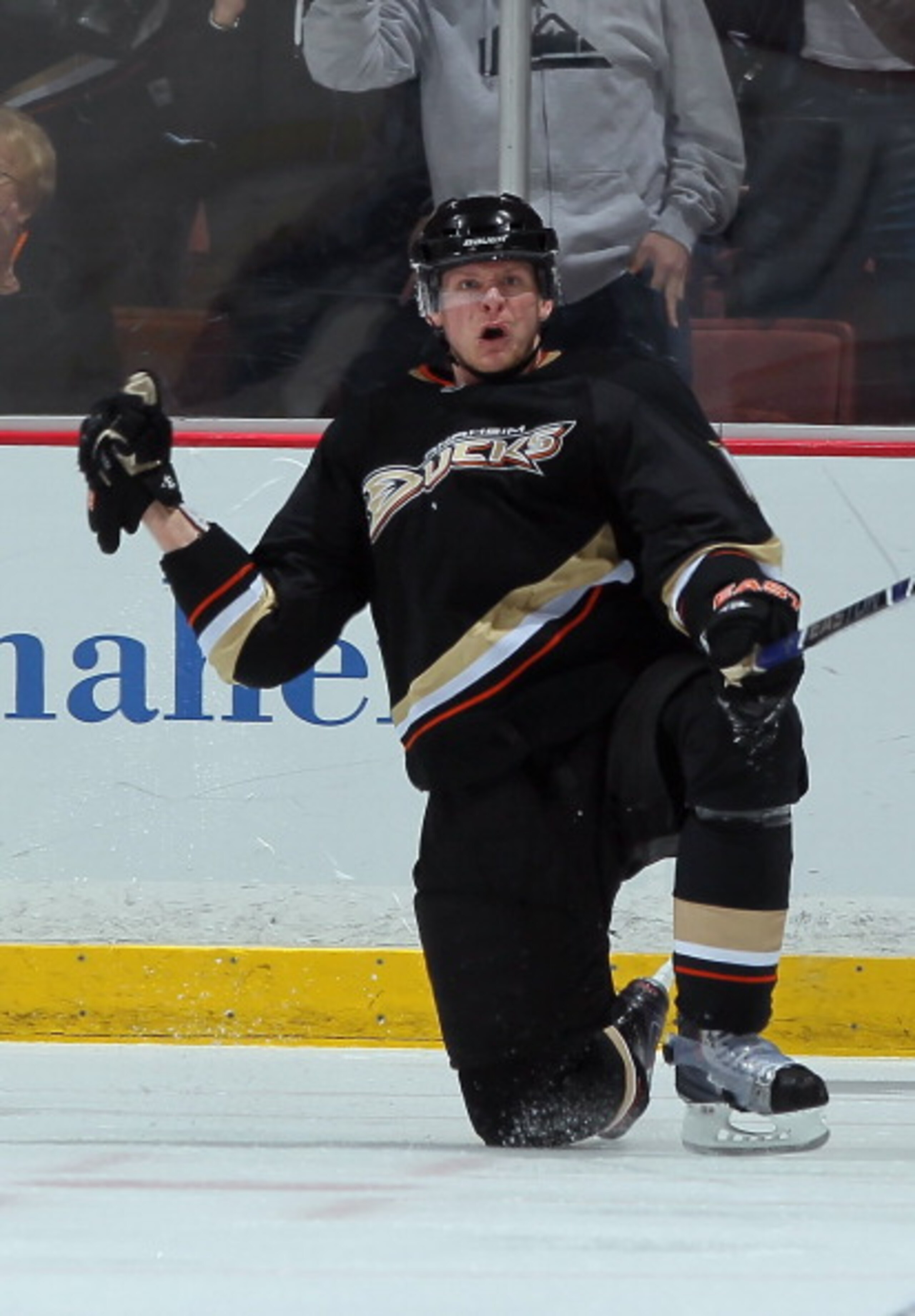 ANAHEIM, CA - APRIL 06:  Corey Perry#10 of the Anaheim Ducks celebrates his second goal of the game in the second period against the San Jose Sharks at Honda Center on April 6, 2011 in Anaheim, California.  (Photo by Jeff Gross/Getty Images)