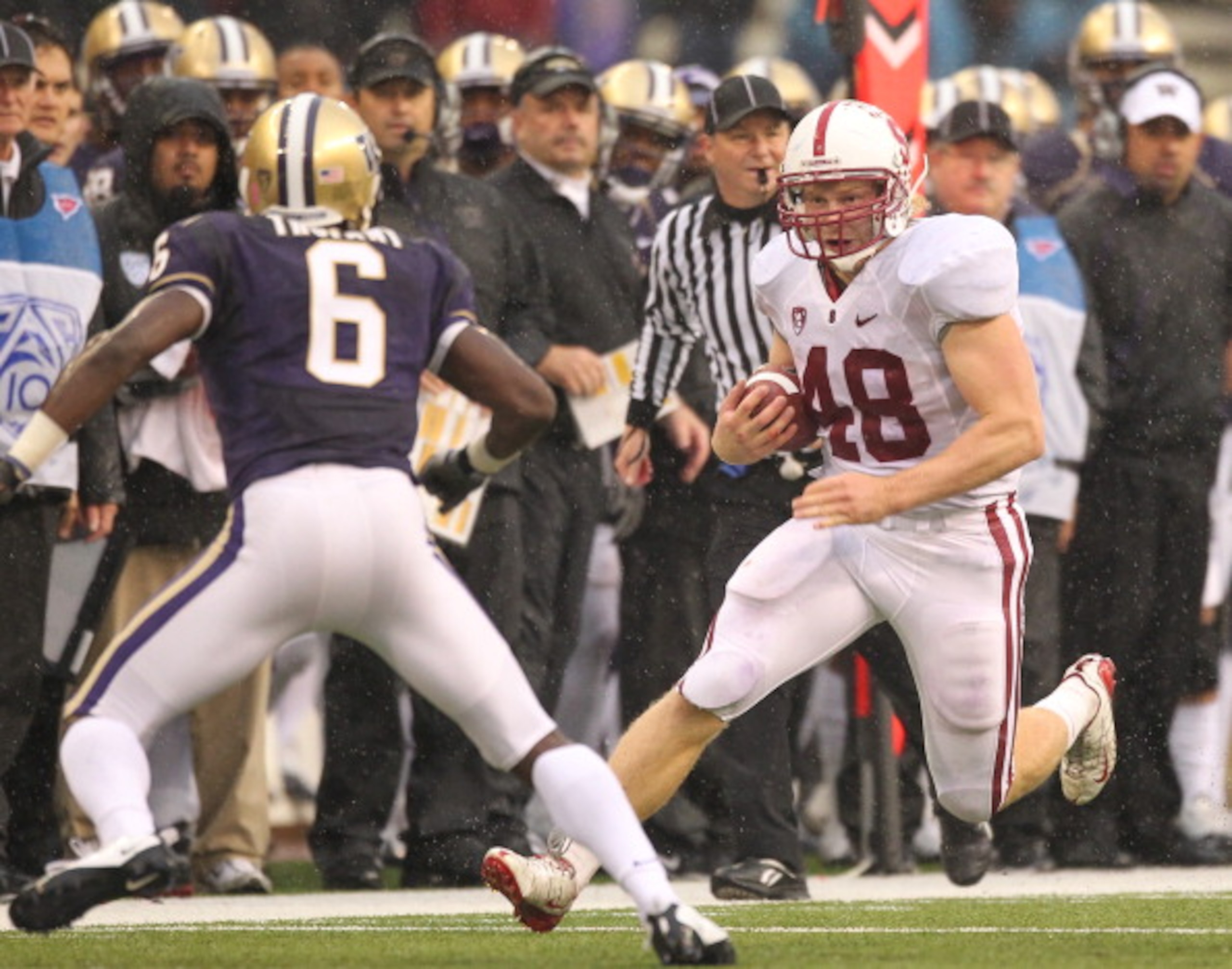 SEATTLE - OCTOBER 30: Running back Owen Marecic #48 of the Stanford Cardinal rushes against Desmond Trufant #6 of the Washington Huskies on October 30, 2010 at Husky Stadium in Seattle, Washington. Stanford won 41-0. (Photo by Otto Greule Jr/Getty Images SEATTLE - OCTOBER 30: Running back Owen Marecic #48 of the Stanford Cardinal rushes against Desmond Trufant #6 of the Washington Huskies on October 30, 2010 at Husky Stadium in Seattle, Washington. Stanford won 41-0. (Photo by Otto Greule Jr/Getty Images