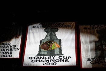 CHICAGO - OCTOBER 09: The 2010 Stanley Cup Championship banner is seen during a ceremony before the Chicago Blackhawks season home opening game against the Detroit Red Wings at the United Center on October 9, 2010 in Chicago, Illinois. (Photo by Jonathan