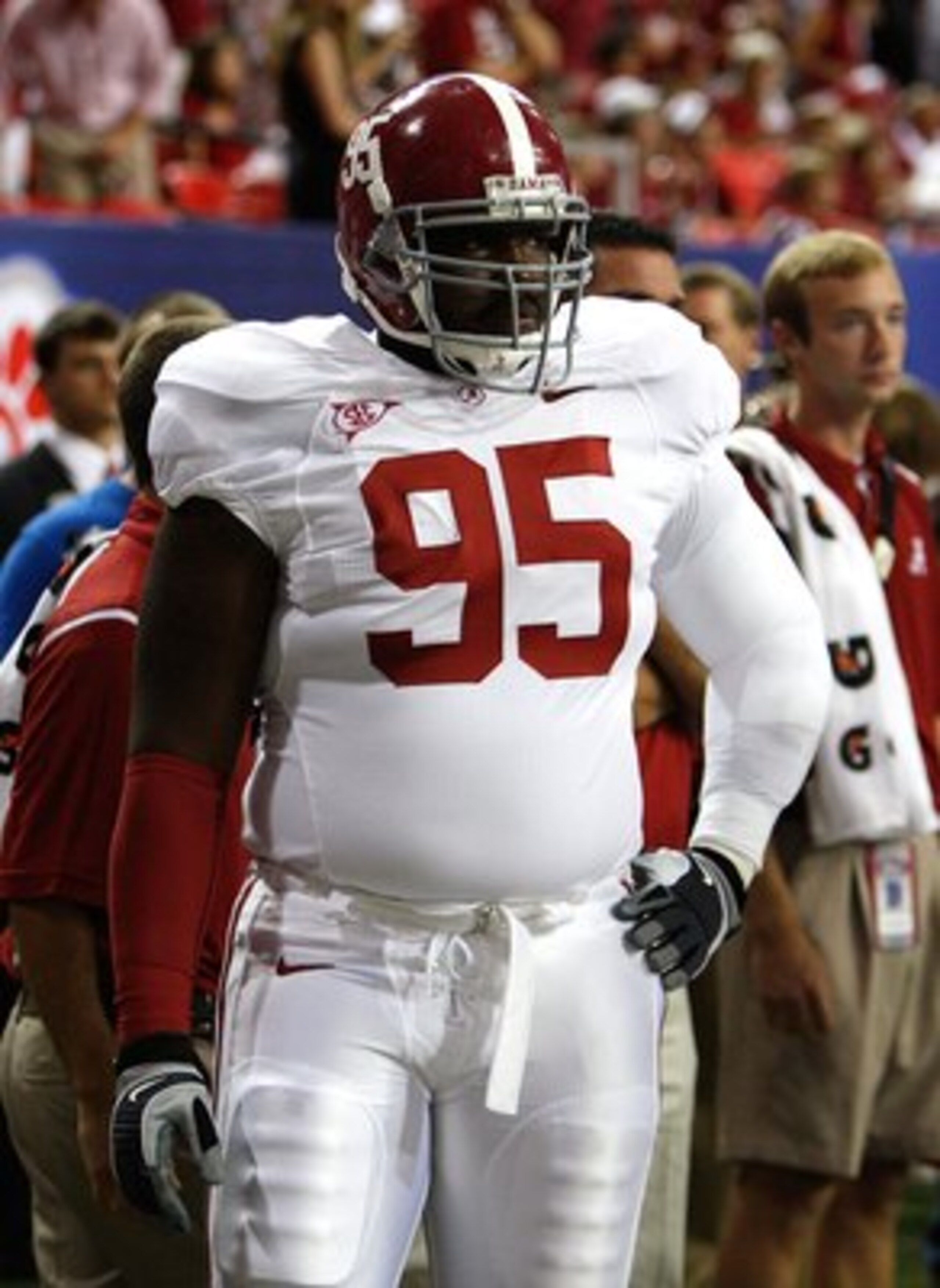 ATLANTA - SEPTEMBER 05:  Defensive lineman Brandon Deaderick #95 of the Alabama Crimson Tide against the Virginia Tech Hokies during the Chick-fil-A Kickoff Game at Georgia Dome on September 5, 2009 in Atlanta, Georgia.  (Photo by Kevin C. Cox/Getty Image
