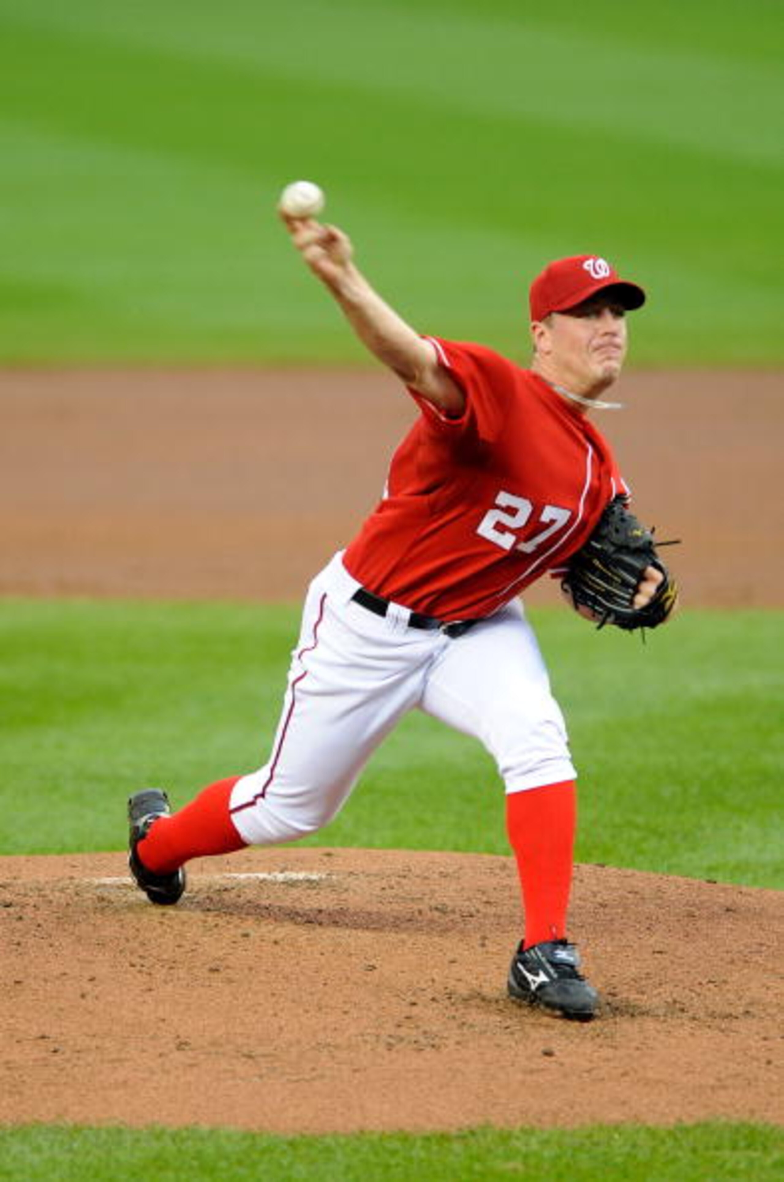 WASHINGTON - JUNE 04:  Jordan Zimmermann #27 of the Washington Nationals pitches against the San Francisco Giants at Nationals Park on June 4, 2009 in Washington, DC.  (Photo by Greg Fiume/Getty Images)