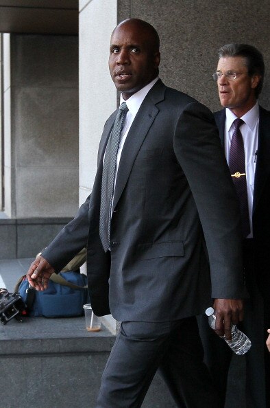 SAN FRANCISCO, CA - MARCH 29:  Former Major League Baseball player Barry Bonds leaves federal court at the end of the day on March 29, 2011 in San Francisco, California. Barry Bonds' perjury trial accusing him of lying to a grand jury about his use of per