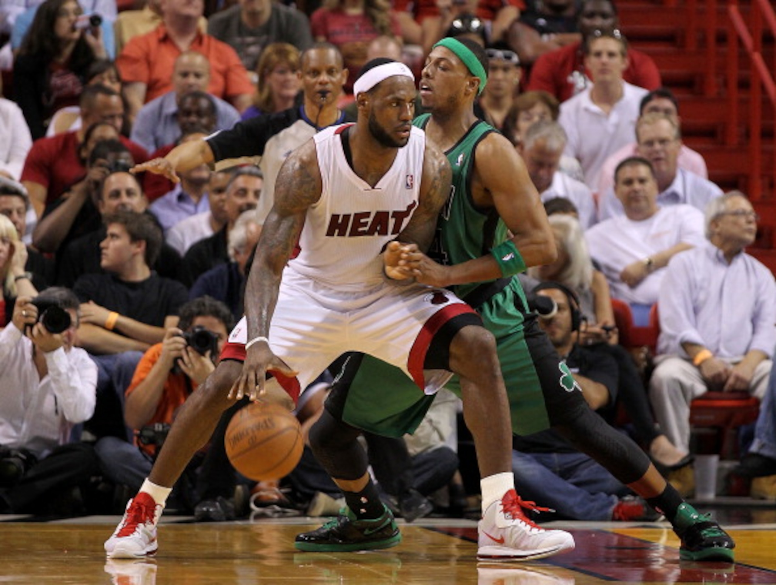 MIAMI, FL - APRIL 10: LeBron James #6 of the Miami Heat posts up Paul Pierce #34 of the Boston Celtics during a game at American Airlines Arena on April 10, 2011 in Miami, Florida. NOTE TO USER: User expressly acknowledges and agrees that, by downloadin MIAMI, FL - APRIL 10: LeBron James #6 of the Miami Heat posts up Paul Pierce #34 of the Boston Celtics during a game at American Airlines Arena on April 10, 2011 in Miami, Florida. NOTE TO USER: User expressly acknowledges and agrees that, by downloadin