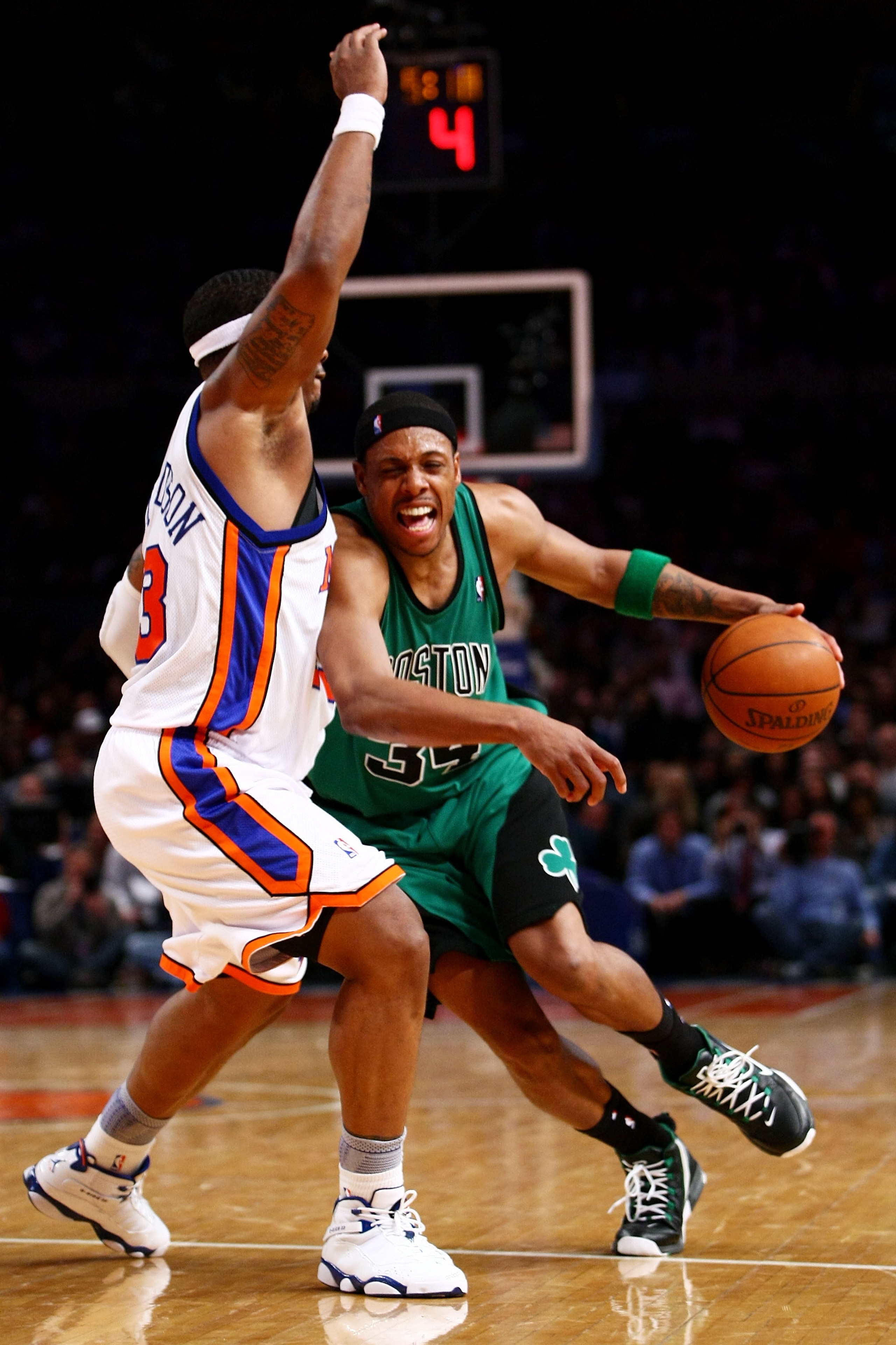 NEW YORK - FEBRUARY 06: Paul Pierce #39 of the Boston Celtics drives past Quentin Richardson #23 of the New York Knicks at Madison Square Garden February 6, 2009 in New York City. NOTE TO USER: User expressly acknowledges and agrees that, by downloading a