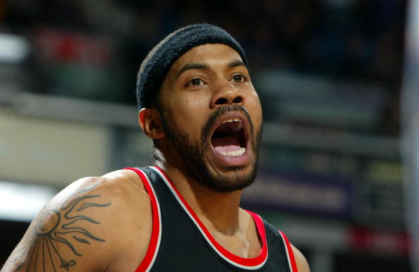 SACRAMENTO, CA -  JANUARY 20:   Rasheed Wallace #30 of the Portland Trail Blazers argues after receiving a technical foul against the Sacramento Kings during an NBA game on January 20, 2004 at Arco Arena in Sacramento, California.  NOTE TO USER: User expr