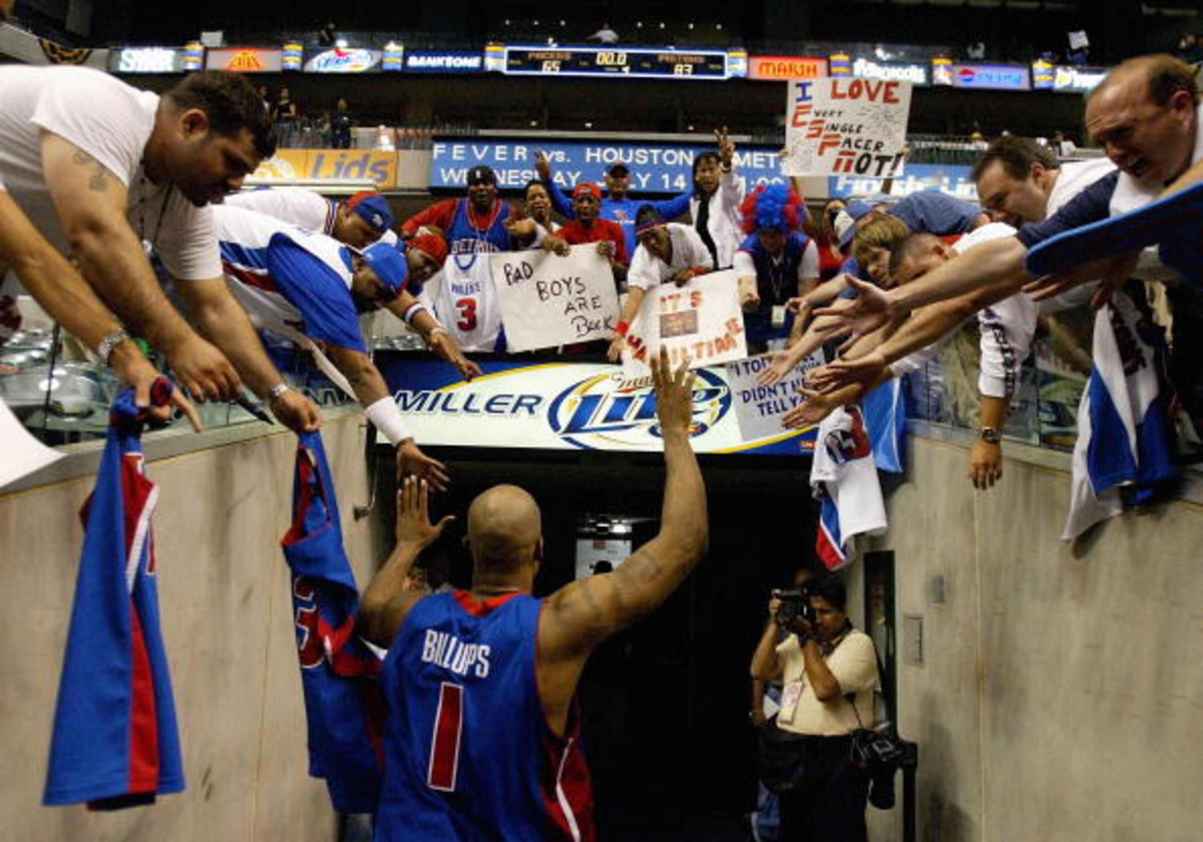 INDIANAPOLIS - MAY 30:  Chauncey Billups #1 of the Detroit Pistons walks to the locker room after the Pistons' win over the Indiana Pacers in Game five of the Eastern Conference Finals during the 2004 NBA Playoffs at Conseco Fieldhouse on May 30, 2004 in