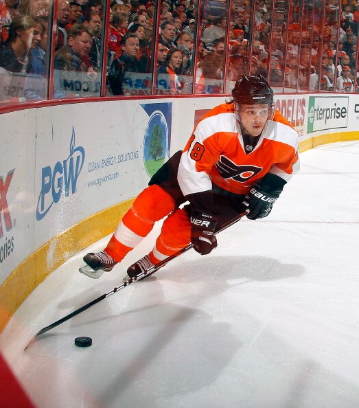 PHILADELPHIA, PA - MARCH 24:  Danny Briere #48 of the Philadelphia Flyers sketes with the puck during a game against the Pittsburgh Penguins on March 24, 2011 at the Wells Fargo Center in Philadelphia, Pennsylvania.  (Photo by Lou Capozzola/Getty Images)