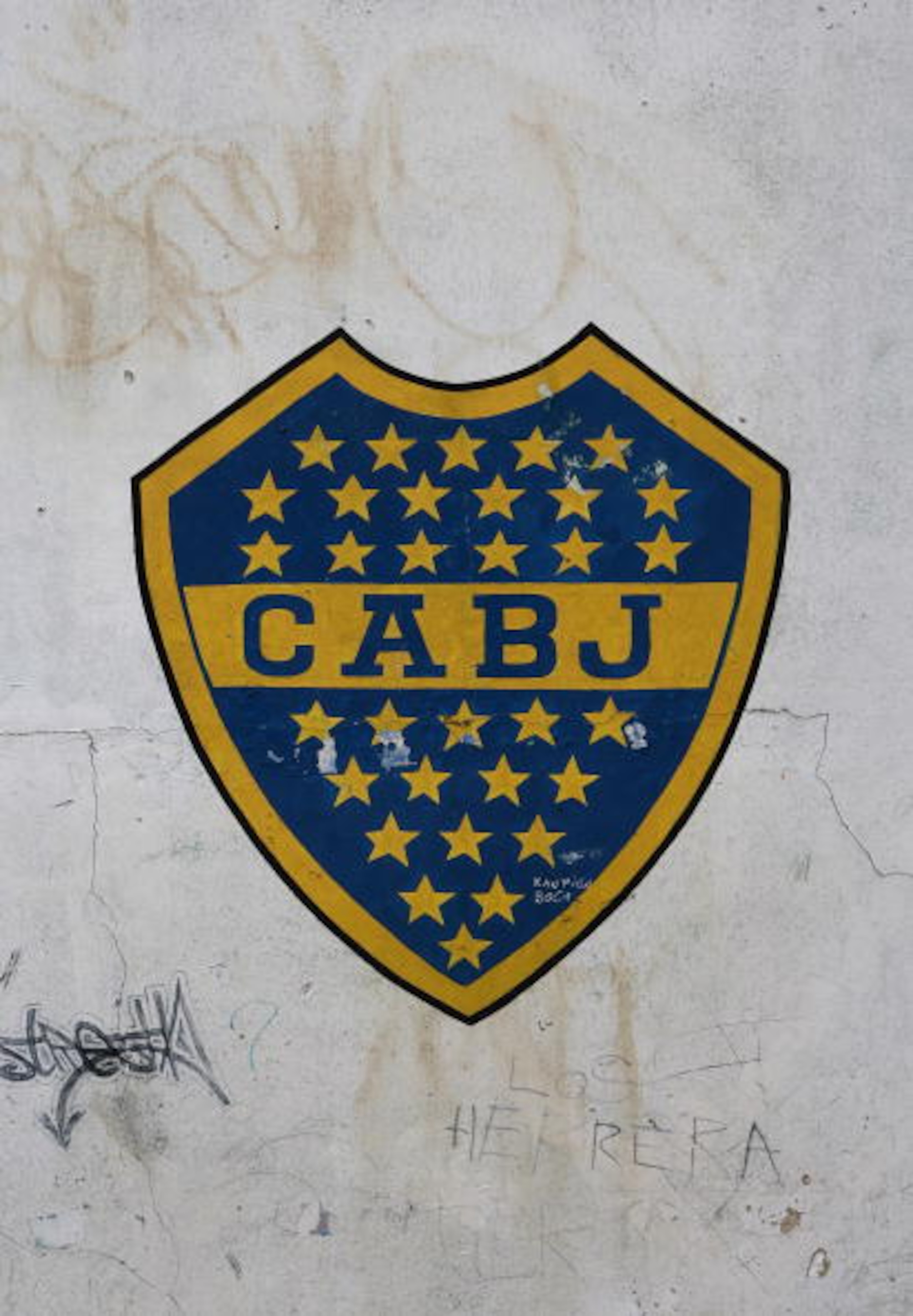 BUENOS AIRES, ARGENTINA - FEBRUARY 11:  Boca Junior's football club logo is seen at La Boca district of Buenos Aires at La Bombonera stadium on February 11, 2008 in Buenos Aires, Argentina.  (Photo by Julian Finney/Getty Images)