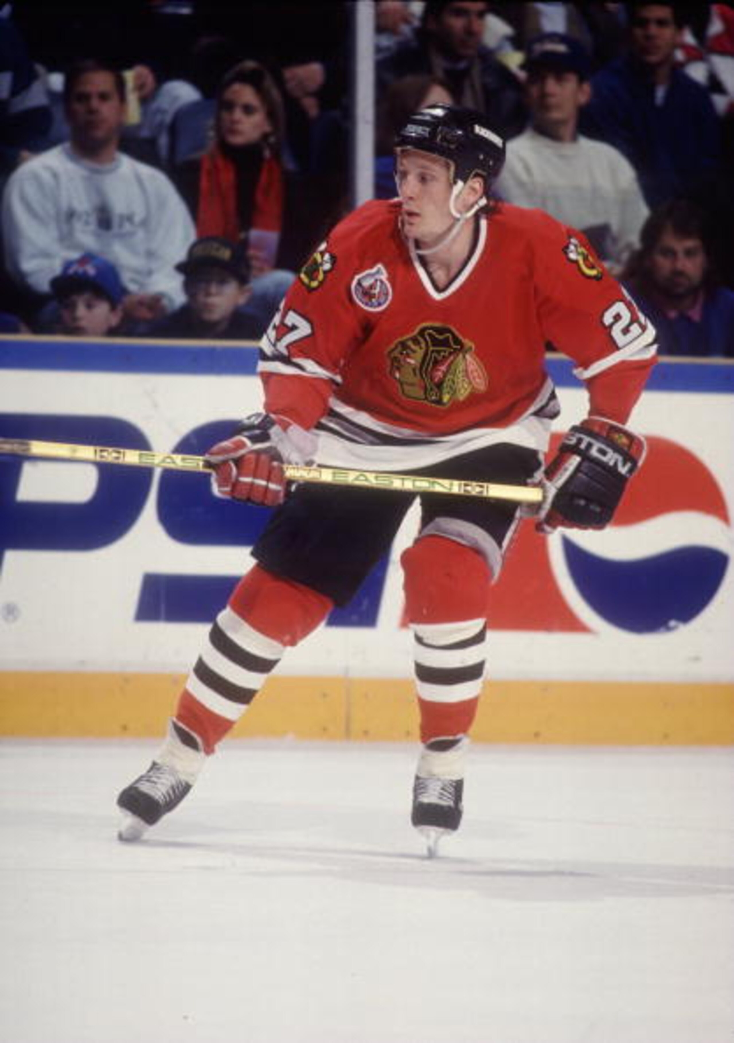 1992-1993:  JEREMY ROENICK, CENTER OF THE CHICAGO BLACKHAWKS. Mandatory Credit: Jonathan Daniel/ALLSPORT