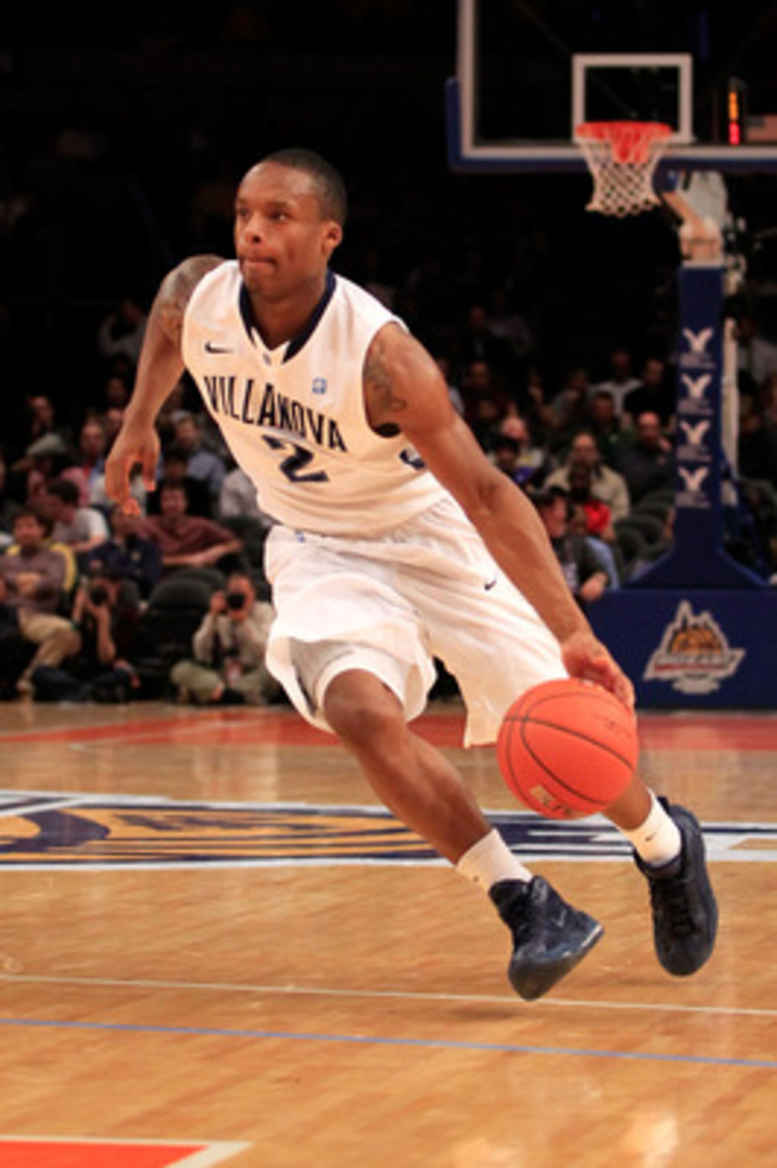NEW YORK, NY - MARCH 08:  Maalik Wayns #2 of the Villanova Wildcats dribbles the ball against the South Florida Bulls during the first round of the 2011 Big East Men's Basketball Tournament presented by American Eagle Outfitters at Madison Square Garden o