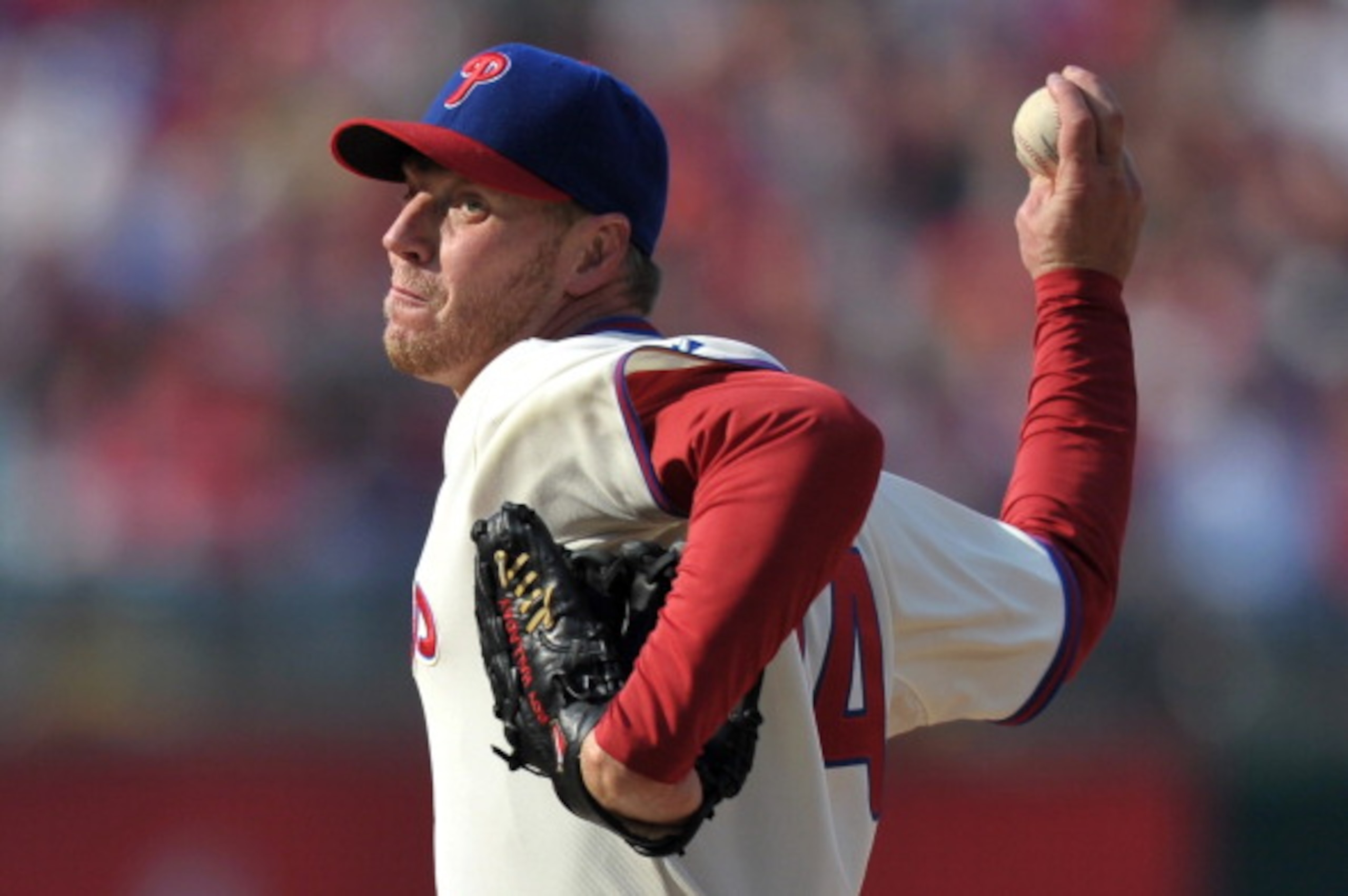 PHILADELPHIA, PA - APRIL 07: Starting pitcher Roy Halladay #34 of the Philadelphia Phillies pitches during the game against the New York Mets at Citizens Bank Park on April 7, 2011 in Philadelphia, Pennsylvania. The Phillies won 11-0. (Photo by Drew Hallo PHILADELPHIA, PA - APRIL 07: Starting pitcher Roy Halladay #34 of the Philadelphia Phillies pitches during the game against the New York Mets at Citizens Bank Park on April 7, 2011 in Philadelphia, Pennsylvania. The Phillies won 11-0. (Photo by Drew Hallo