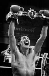 Picture courtesy of www.samstoreyboxing.com