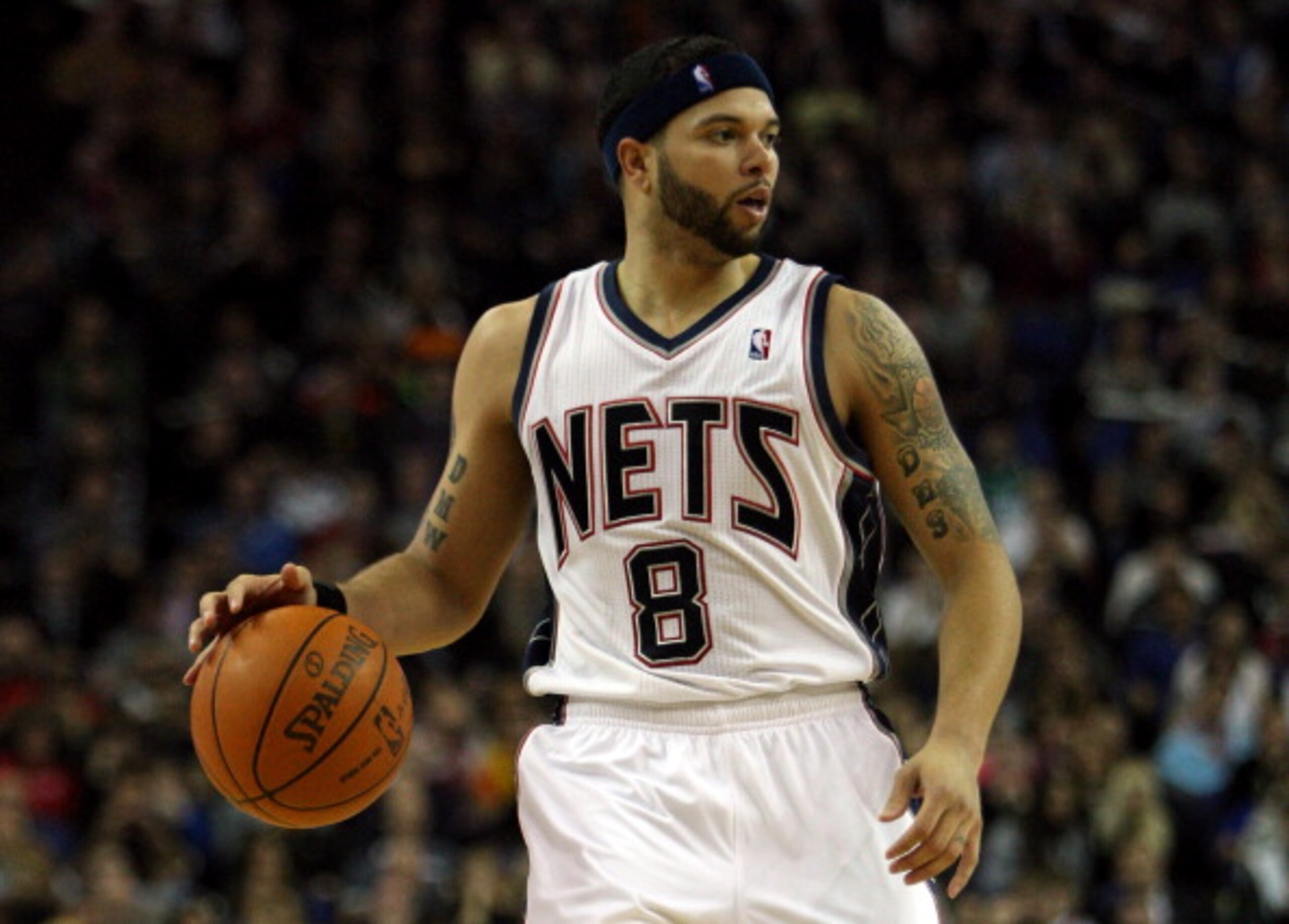 LONDON, ENGLAND - MARCH 04:  #8 Deron Williams of the Nets in action during the NBA match between New Jersey Nets and the Toronto Raptors at the O2 Arena on March 4, 2011 in London, England. NOTE TO USER: User expressly acknowledges and agrees that, by do
