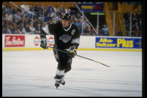17 Dec 1993:  Center Wayne Gretzky of the Los Angeles Kings moves down the ice during a game against the Buffalo Sabres at Memorial Auditorium in Buffalo, New York. Mandatory Credit: Mike Powell  /Allsport