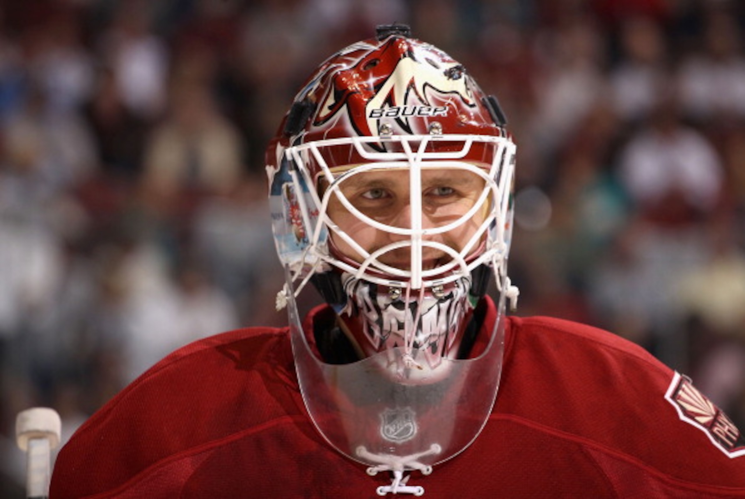 GLENDALE, AZ - APRIL 01:  Goaltender Ilya Bryzgalov #30 of the Phoenix Coyotes during the NHL game against he Colorado Avalanche at Jobing.com Arena on April 1, 2011 in Glendale, Arizona.  The Avalanche defeated the Coyotes 4-3 in an overtime shoot out.
