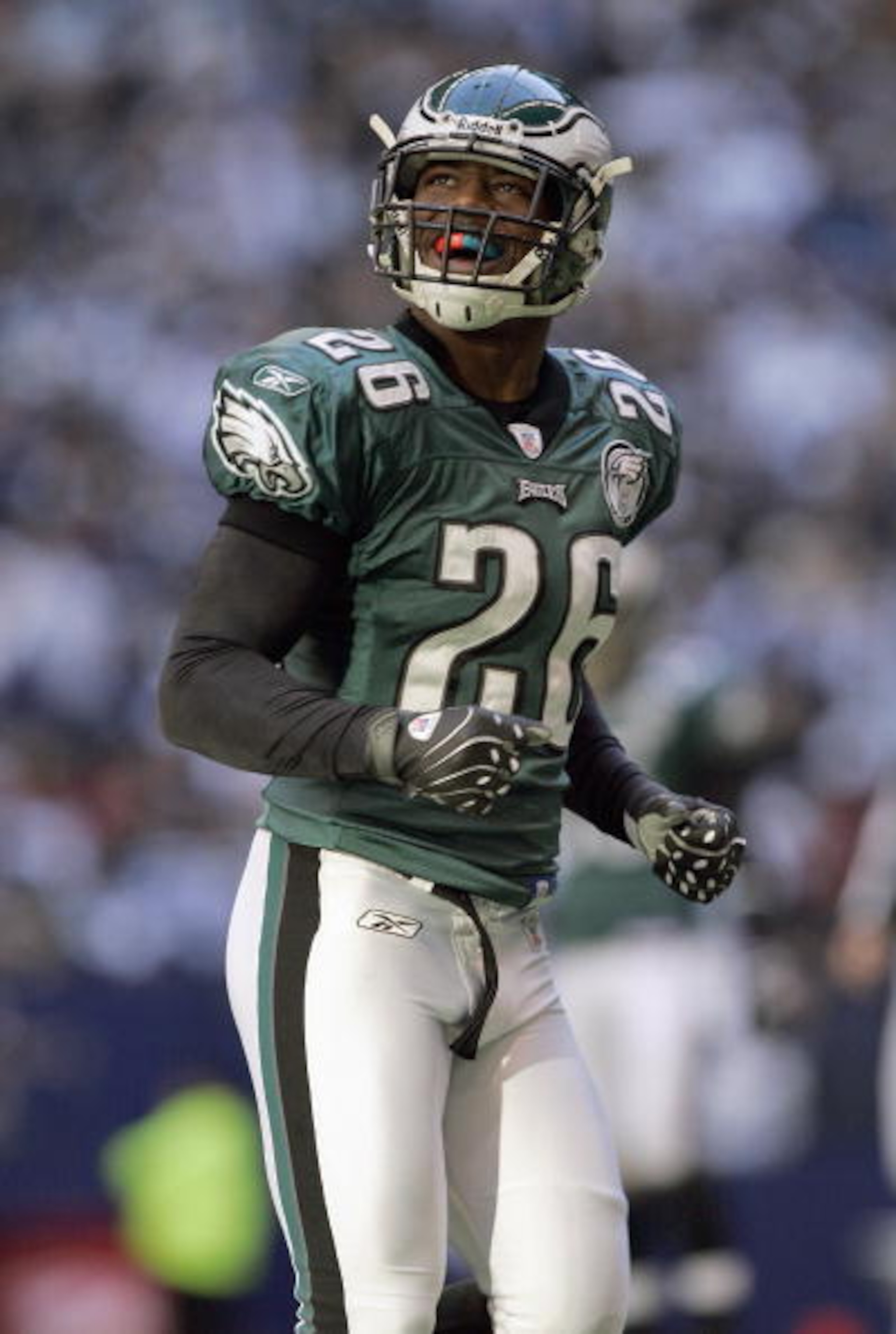 DALLAS - DECEMBER 16: Lito Sheppard #26 of the Philadelphia Eagles looks on during the game the against the Dallas Cowboys at Texas Stadium December 16, 2007 in Dallas, Texas. The Eagles won 10-6. (Photo by Brian Bahr/Getty Images)