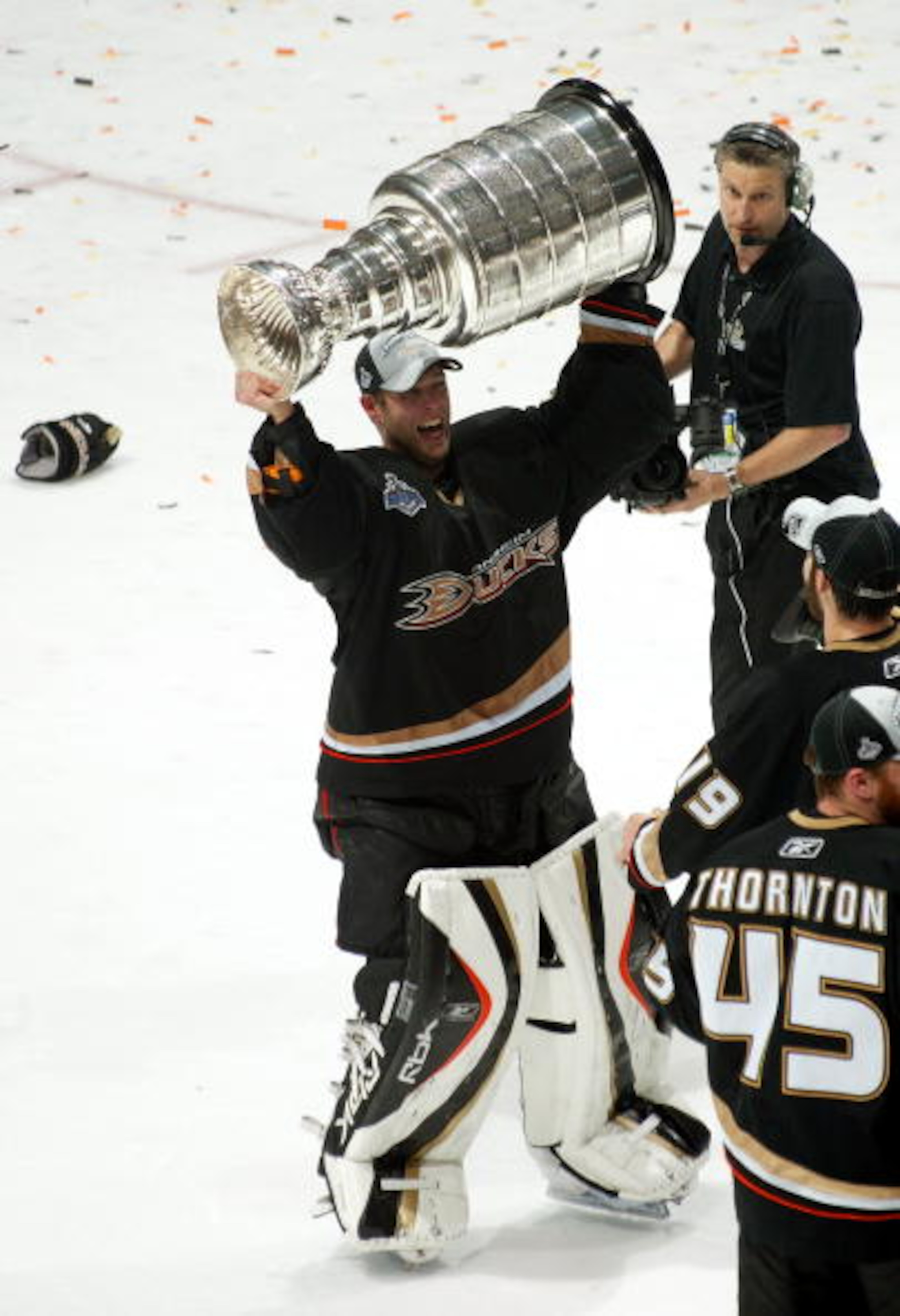 ANAHEIM, CA - JUNE 06:  Goaltender Jean-Sebastien Giguere #35 of the Anaheim Ducks hoists the Stanley Cup after his team's victory over the Ottawa Senators 6-2 in Game Five of the n June 6, 2007 at Honda Center in Anaheim, California.  (Photo by Bruce Ben