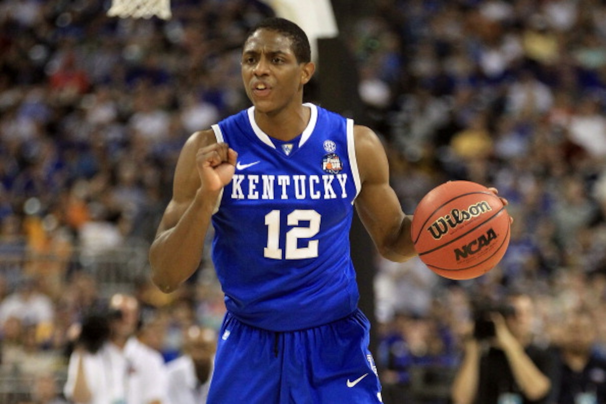 HOUSTON, TX - APRIL 02: Brandon Knight #12 of the Kentucky Wildcats moves the ball while taking on the Connecticut Huskies during the National Semifinal game of the 2011 NCAA Division I Men's Basketball Championship at Reliant Stadium on April 2, 2011 in HOUSTON, TX - APRIL 02: Brandon Knight #12 of the Kentucky Wildcats moves the ball while taking on the Connecticut Huskies during the National Semifinal game of the 2011 NCAA Division I Men's Basketball Championship at Reliant Stadium on April 2, 2011 in