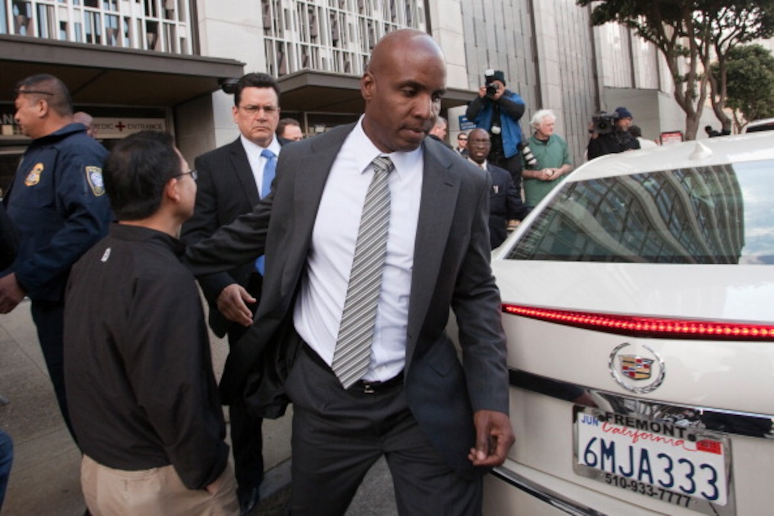 SAN FRANCISCO, CA -APRIL 8: Former major league baseball player Barry Bonds leaves the Phillip Burton Federal Building and United States Court House for a second time April 8, 2011 in San Francisco, California. The jury is deliberating the case in which SAN FRANCISCO, CA -APRIL 8: Former major league baseball player Barry Bonds leaves the Phillip Burton Federal Building and United States Court House for a second time April 8, 2011 in San Francisco, California. The jury is deliberating the case in which