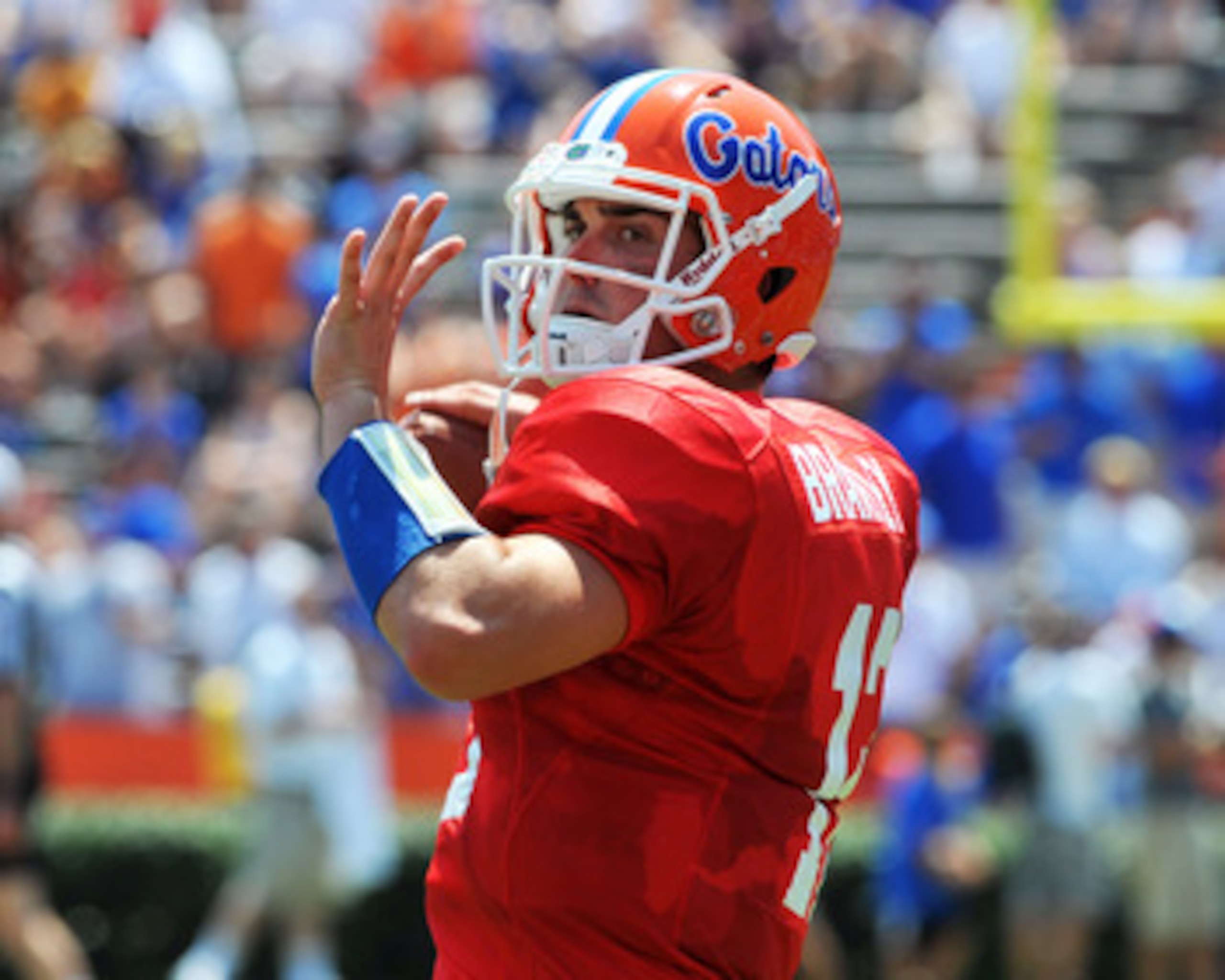 GAINESVILLE, FL - APRIL 9:  Quarterback John Brantley #12 of the Florida Gators sets to pass during the Orange and Blue spring football game April 9, 2010 Ben Hill Griffin Stadium in Gainesville, Florida.  (Photo by Al Messerschmidt/Getty Images)