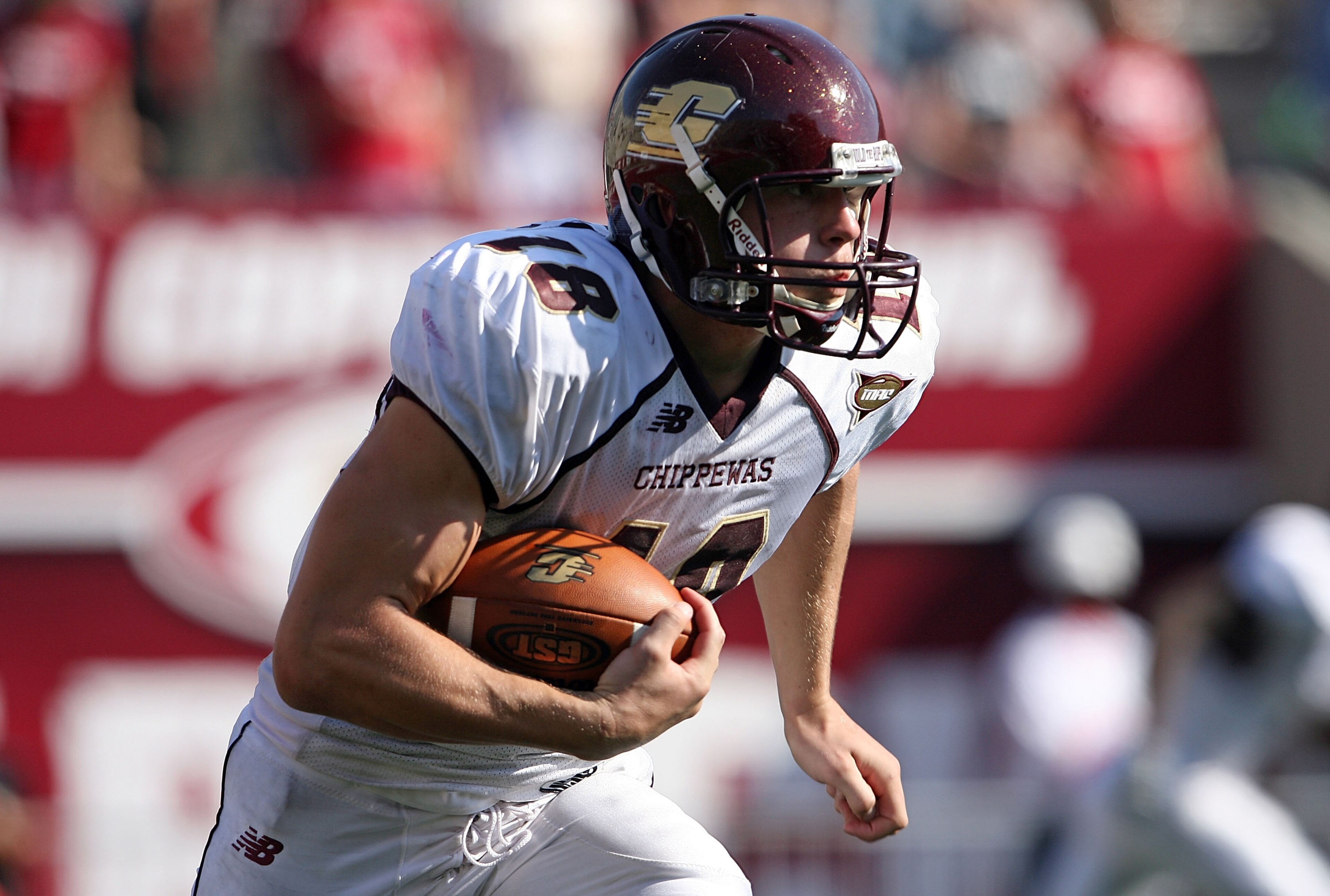 BLOOMINGTON, IN - NOVEMBER 01:  Brian Brunner #18 of the Central Michigan Chippewas runs with the ball during the game against the Indiana Hooisers at Memorial Stadium on November 1, 2008 in Bloomington, Indiana.  (Photo by Andy Lyons/Getty Images)