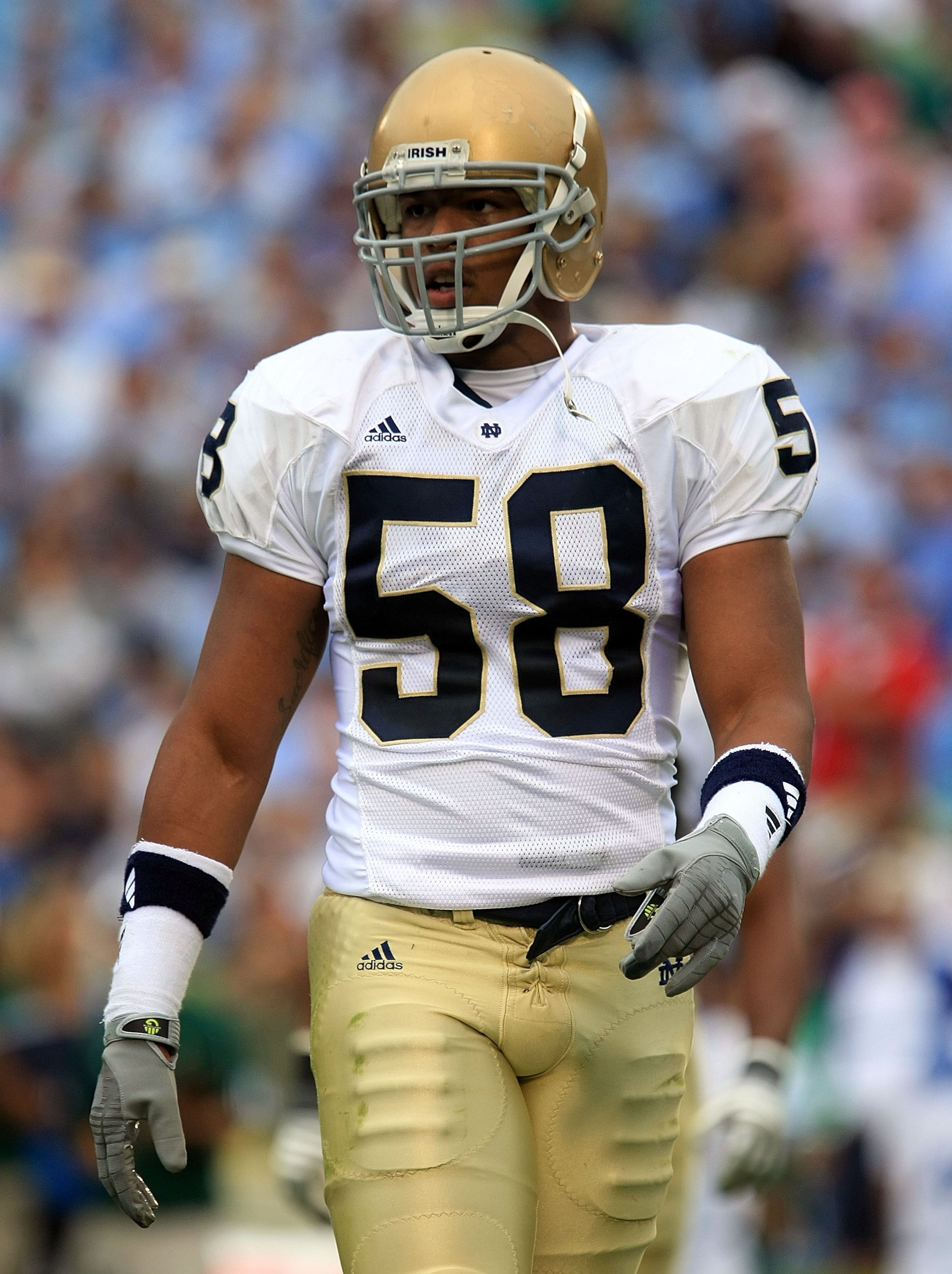 CHAPEL HILL, NC - OCTOBER 11:  Brian Smith #7 of the Notre Dame Fighting Irish onfield against the North Carolina Tar Heels at Kenan Stadium October 11, 2008 in Chapel Hill, North Carolina.  (Photo by Scott Halleran/Getty Images)