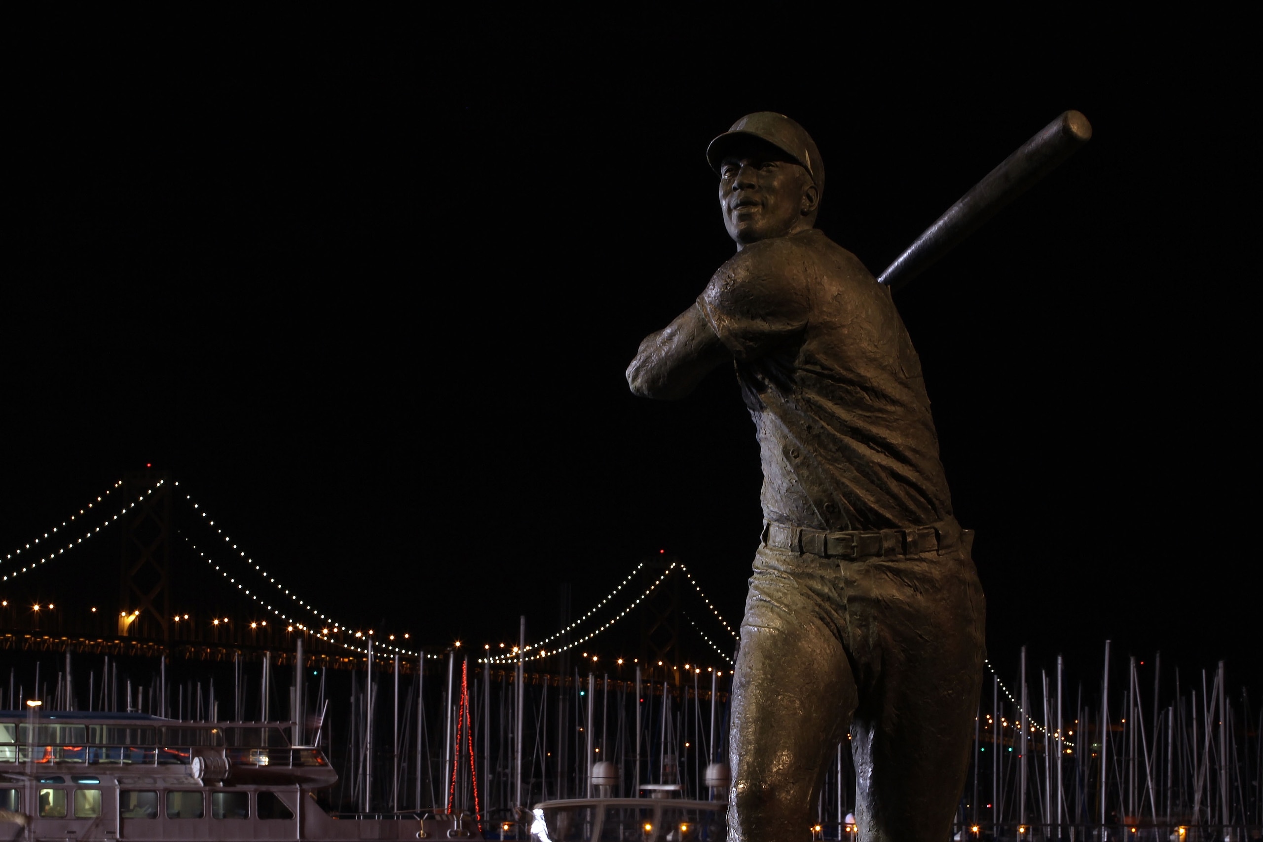 SAN FRANCISCO - OCTOBER 28: A statue of baseball legend Willie McCovey is seen outside of McCovey Cove during Game Two of the 2010 MLB World Series between the San Francisco Giants and the Texas Rangers at AT&T Park on October 28, 2010 in San Francisco, SAN FRANCISCO - OCTOBER 28: A statue of baseball legend Willie McCovey is seen outside of McCovey Cove during Game Two of the 2010 MLB World Series between the San Francisco Giants and the Texas Rangers at AT&T Park on October 28, 2010 in San Francisco,