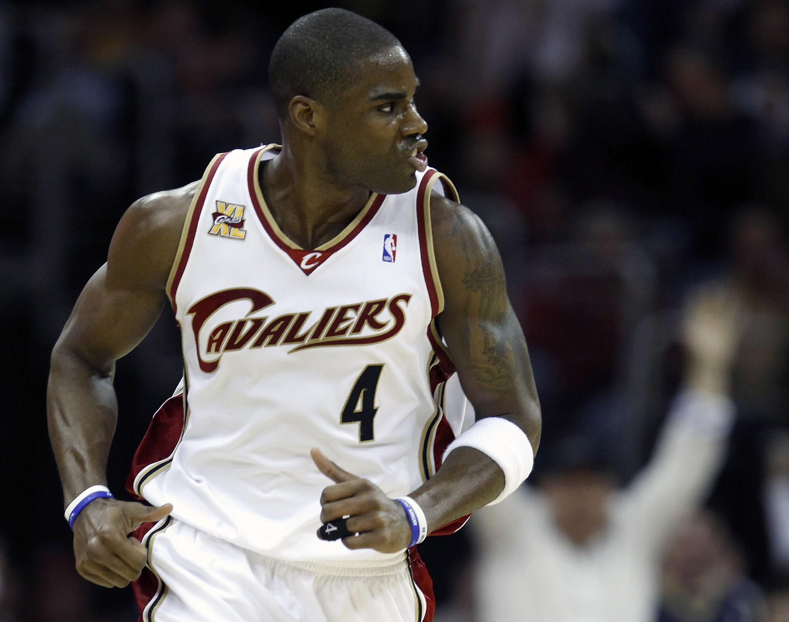 CLEVELAND - APRIL 27: Antawn Jamison #4 of the Cleveland Cavaliers reacts after a first-half three-pointer against the Chicago Bulls in Game Five of the Eastern Conference Quarterfinals during the 2010 NBA Playoffs at Quicken Loans Arena on April 27, 2010