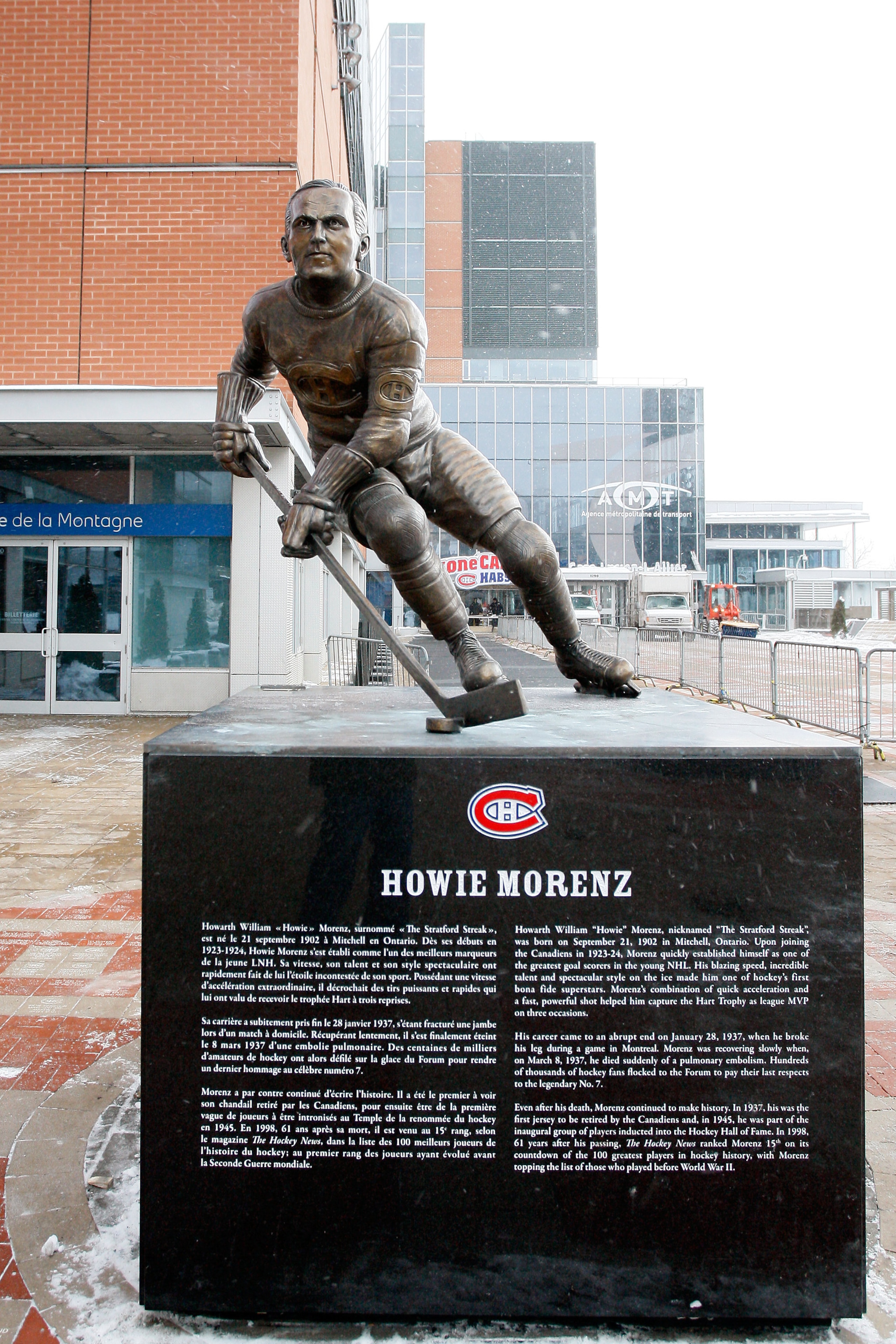 MONTREAL- JANUARY 21:  A statue of Howie Morenz in Centennial Plaza outside of the Bell Centre, on January 21, 2009 in Montreal, Quebec, Canada.  (Photo by Richard Wolowicz/Getty Images)