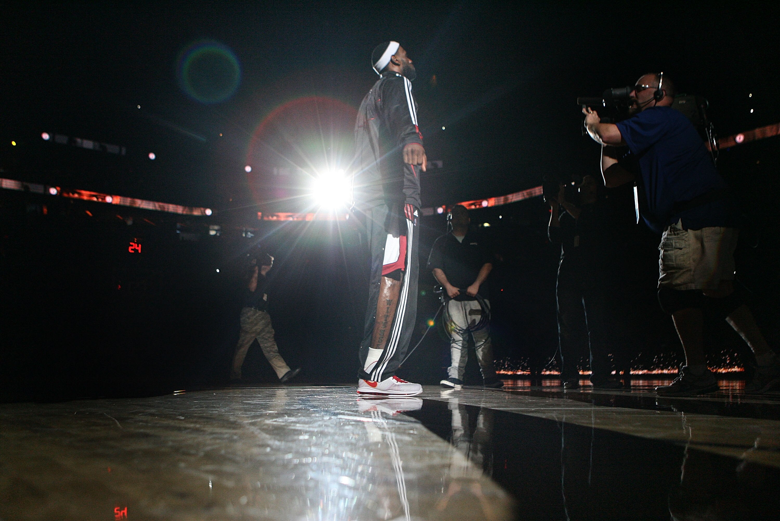 MIAMI, FL - MARCH 25:  Forward LeBron James #6 of the Miami Heat is introduced against the Philadelphia Sixers at American Airlines Arena on March 25, 2011 in Miami, Florida. The Heat defeated the Sixers 111-99. NOTE TO USER: User expressly acknowledges a