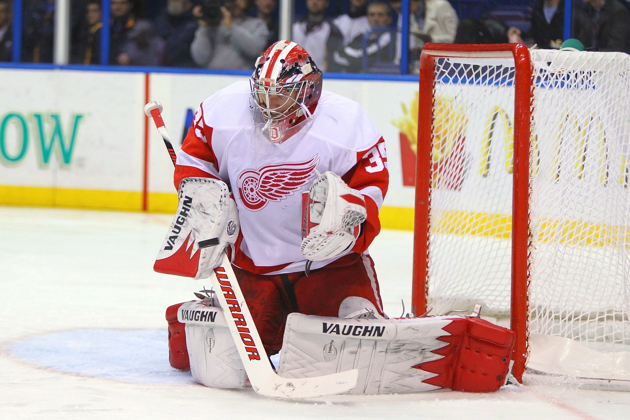 ST. LOUIS, MO - MARCH 12: Jimmy Howard #35 of the Detroit Red Wings makes a save against the St. Louis Blues at the Scottrade Center on March 12, 2011 in St. Louis, Missouri.  (Photo by Dilip Vishwanat/Getty Images)