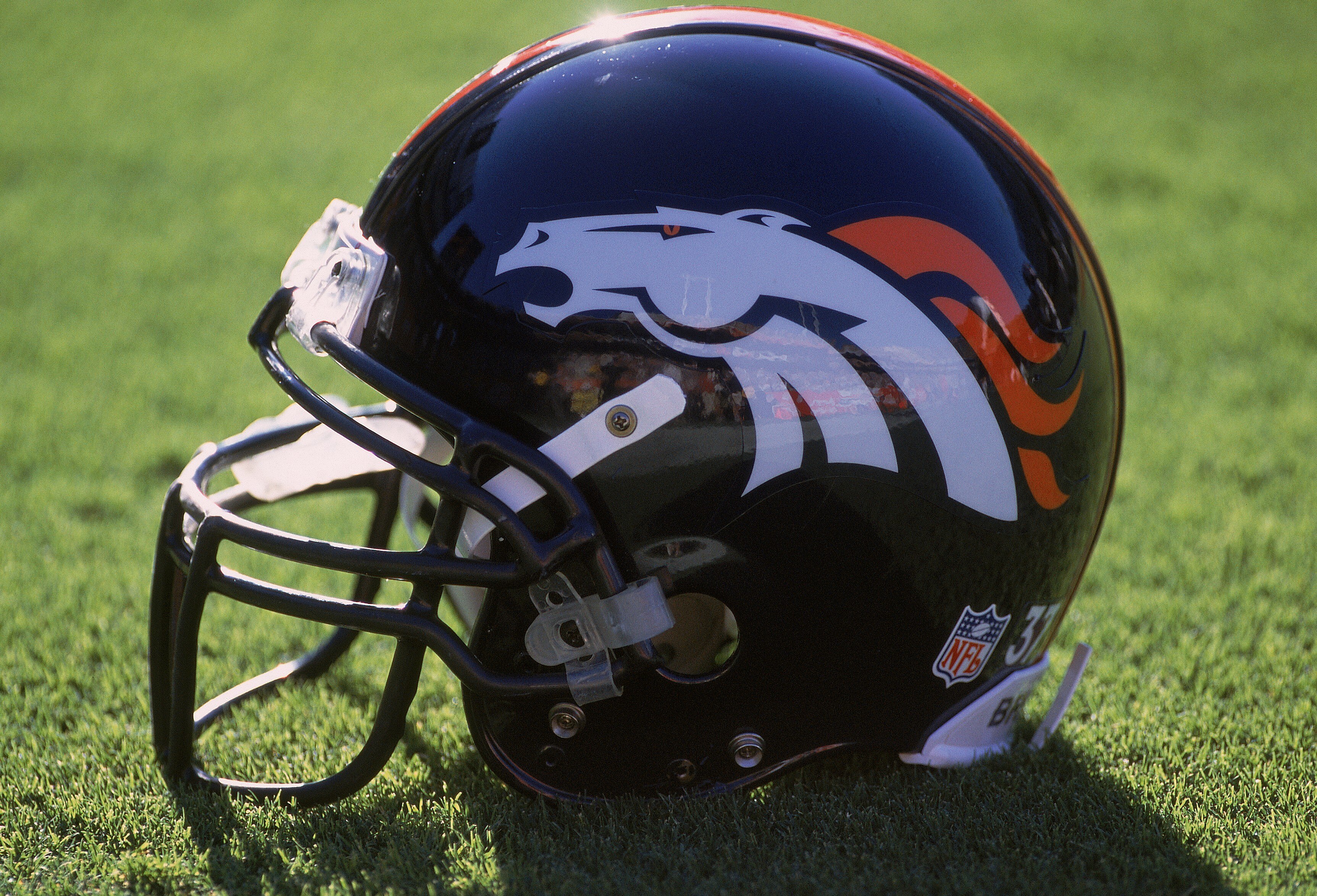 23 Sep 2001:  A general view of the Denver Broncos helmet after the game against the Arizona Cardinals at the Sun Devil Stadium in Tempe, Arizona. The Broncos defeated the Cardinals 38-17.Mandatory Credit: Jeff Gross  /Allsport