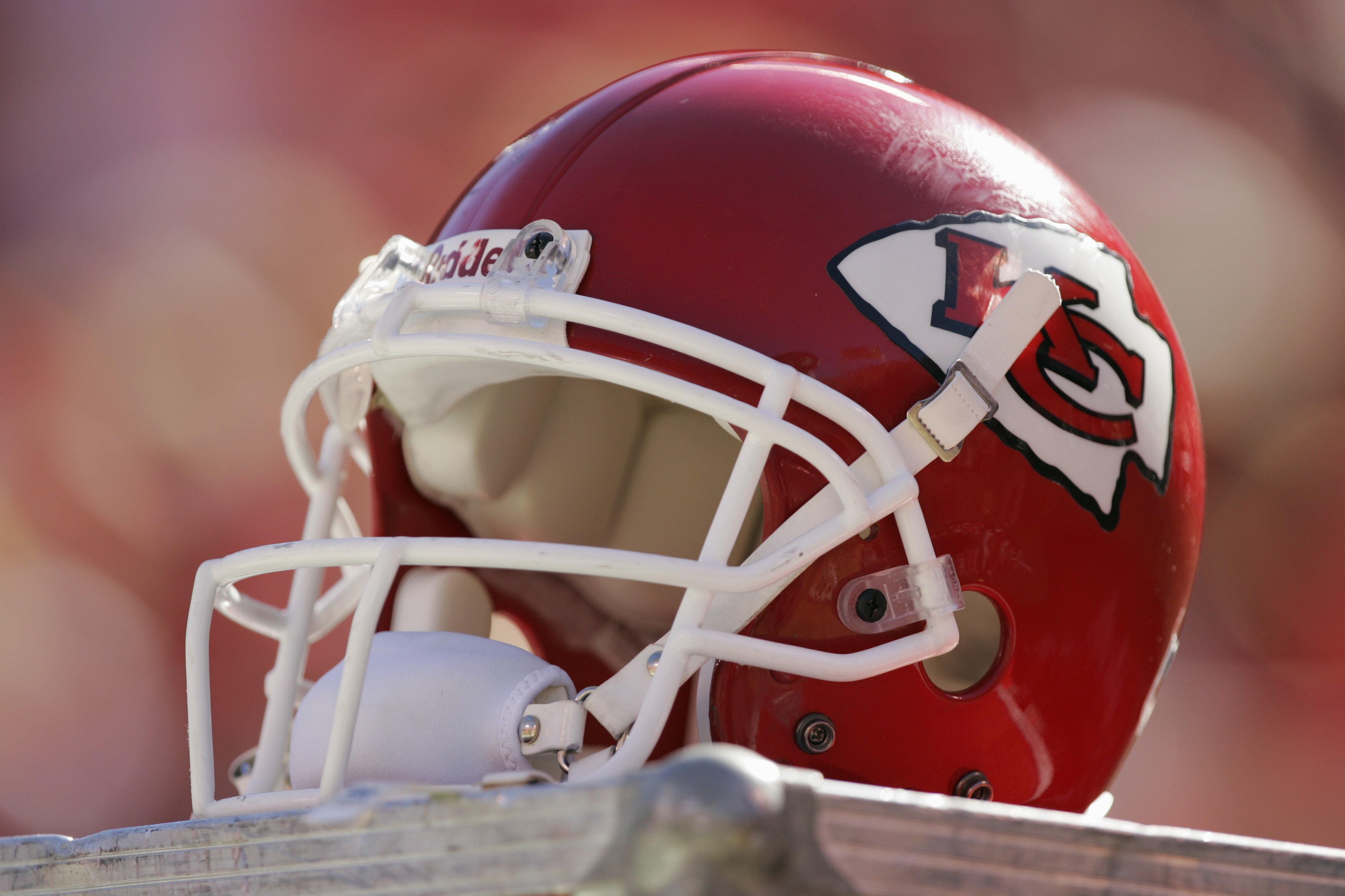 KANSAS CITY, MO - OCTOBER 24:  Detail of a Kansas City Chiefs helmet during the game against the Atlanta Falcons on October 24, 2004 at Arrowhead Stadium in Kansas City, Missouri. The Chiefs defeated the Falcons 56-10.  (Photo by Brian Bahr/Getty Images)