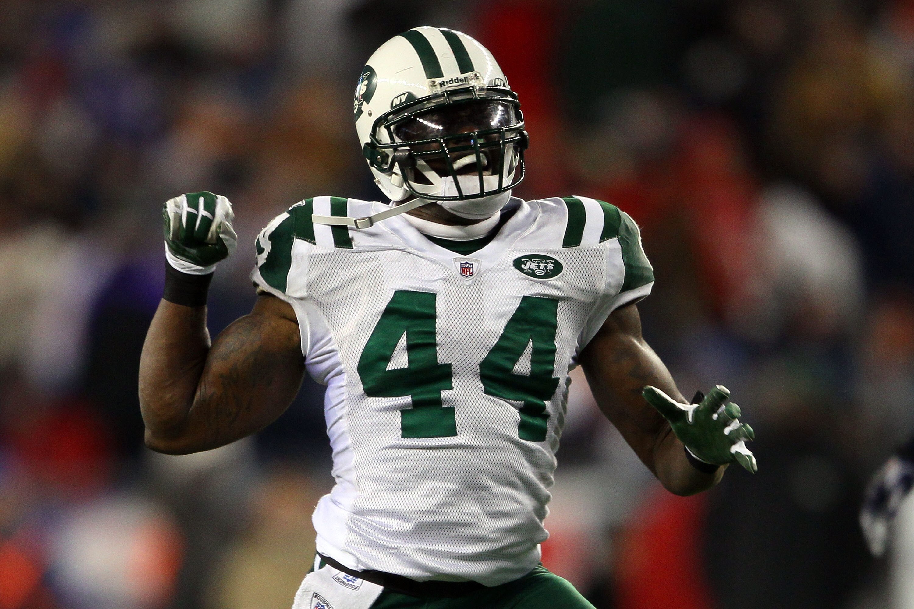 FOXBORO, MA - JANUARY 16:  James Ihedigbo #44 of the New York Jets reacts after a tackle against the New England Patriots during their 2011 AFC divisional playoff game at Gillette Stadium on January 16, 2011 in Foxboro, Massachusetts.  (Photo by Elsa/Gett
