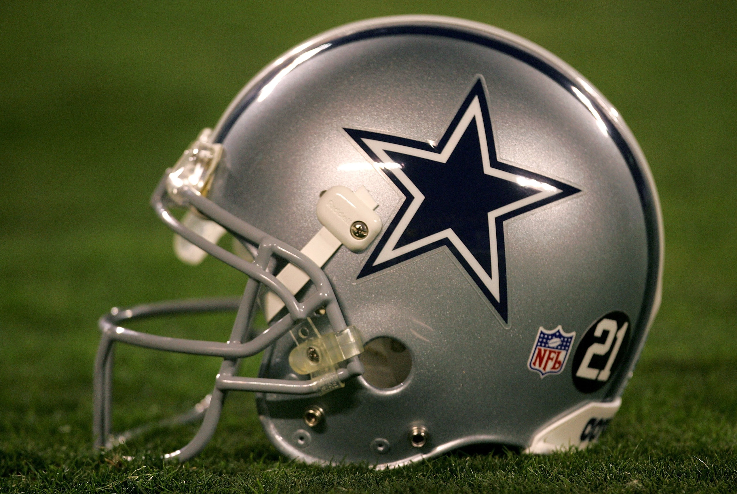 CHARLOTTE, NC - DECEMBER 22:  A helmet with a sticker in memory of the late Sean Taylor of the Washington Redskins sits on the field prior to the Dallas Cowboys versus Carolina Panthers game at Bank of America Stadium on December 22, 2007 in Charlotte, No