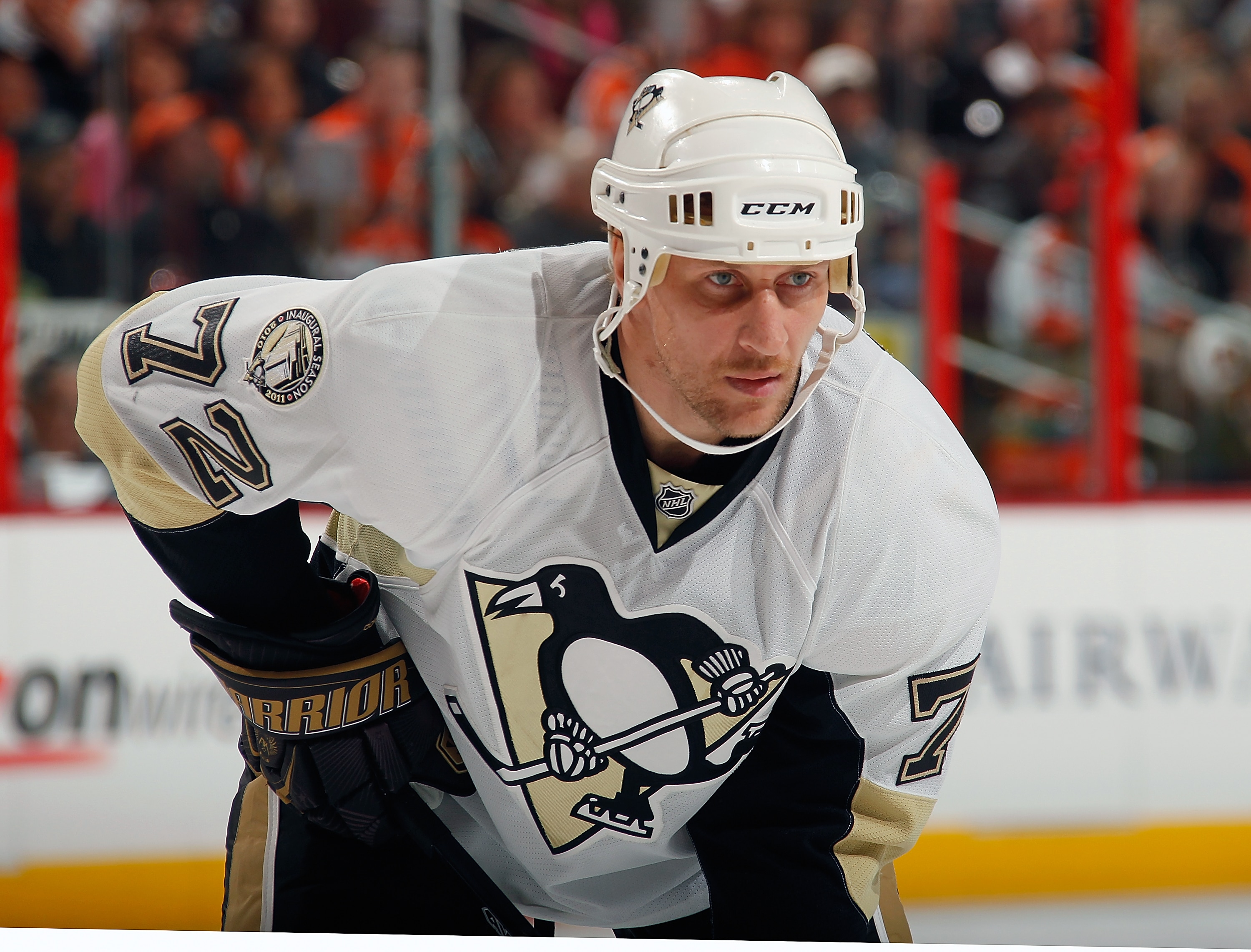PHILADELPHIA, PA - MARCH 24:  Alex Kovalev #72 of the Pittsburgh Penguins in action during a game against the Philadelphia Flyers on March 24, 2011 at the Wells Fargo Center in Philadelphia, Pennsylvania.  (Photo by Lou Capozzola/Getty Images)