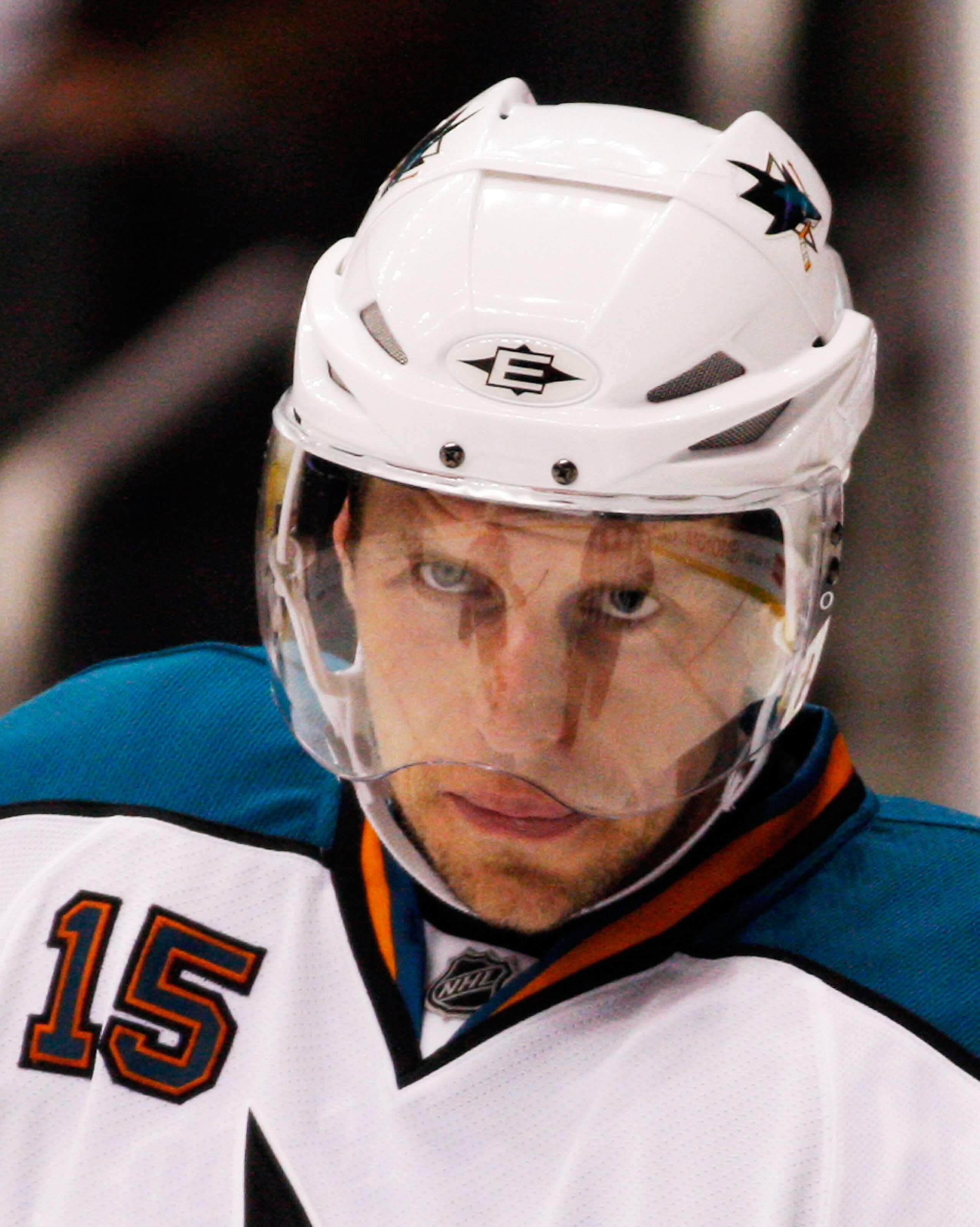 LOS ANGELES, CA - OCTOBER 06:  Dany Heatley #15 of the San Jose Sharks looks on against Los Angeles Kings during the NHL hockey game on October 6, 2009 in Los Angeles, California. Kings won, 6-4.  (Photo by Kevork Djansezian/Getty Images)