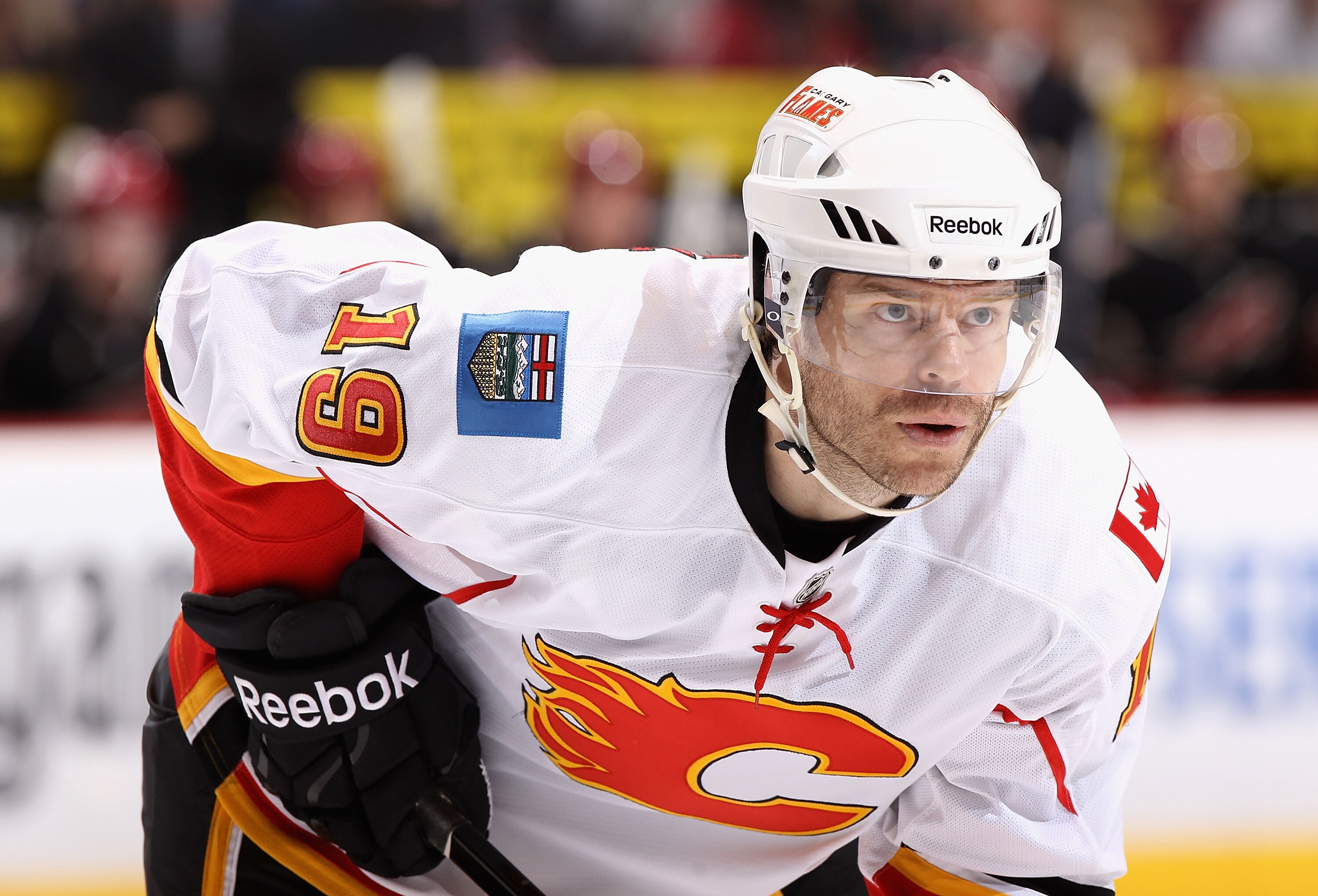 GLENDALE, AZ - MARCH 10:  Fredrik Modin #19 of the Calgary Flames in action during the NHL game against the Phoenix Coyotes at Jobing.com Arena on March 10, 2011 in Glendale, Arizona.  The Coyotes defeated the Flames 3-0.  (Photo by Christian Petersen/Get