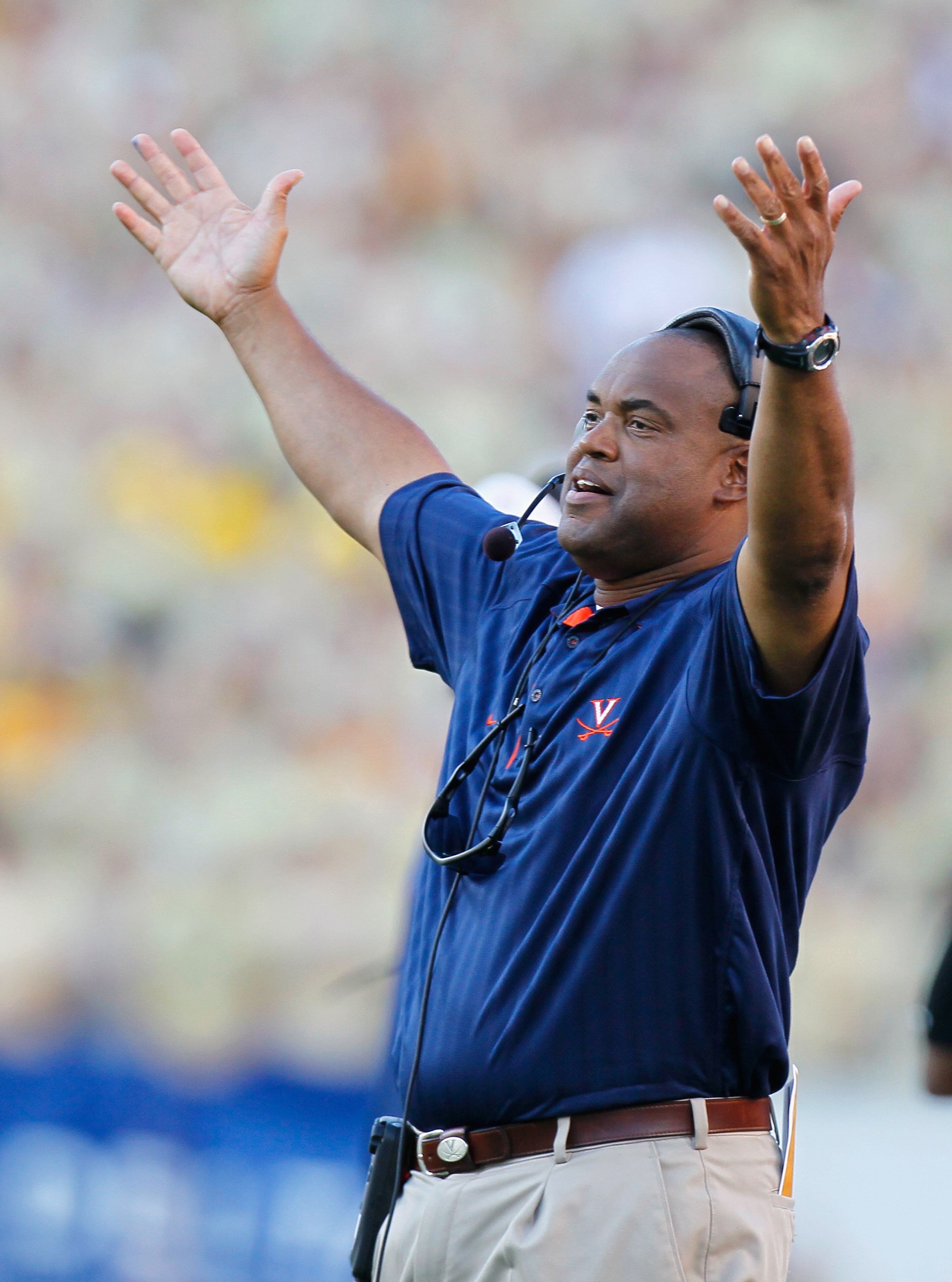 ATLANTA - OCTOBER 09: Head coach Mike London of the Virginia Cavaliers against the Georgia Tech Yellow Jackets at Bobby Dodd Stadium on October 9, 2010 in Atlanta, Georgia. (Photo by Kevin C. Cox/Getty Images) ATLANTA - OCTOBER 09: Head coach Mike London of the Virginia Cavaliers against the Georgia Tech Yellow Jackets at Bobby Dodd Stadium on October 9, 2010 in Atlanta, Georgia. (Photo by Kevin C. Cox/Getty Images)