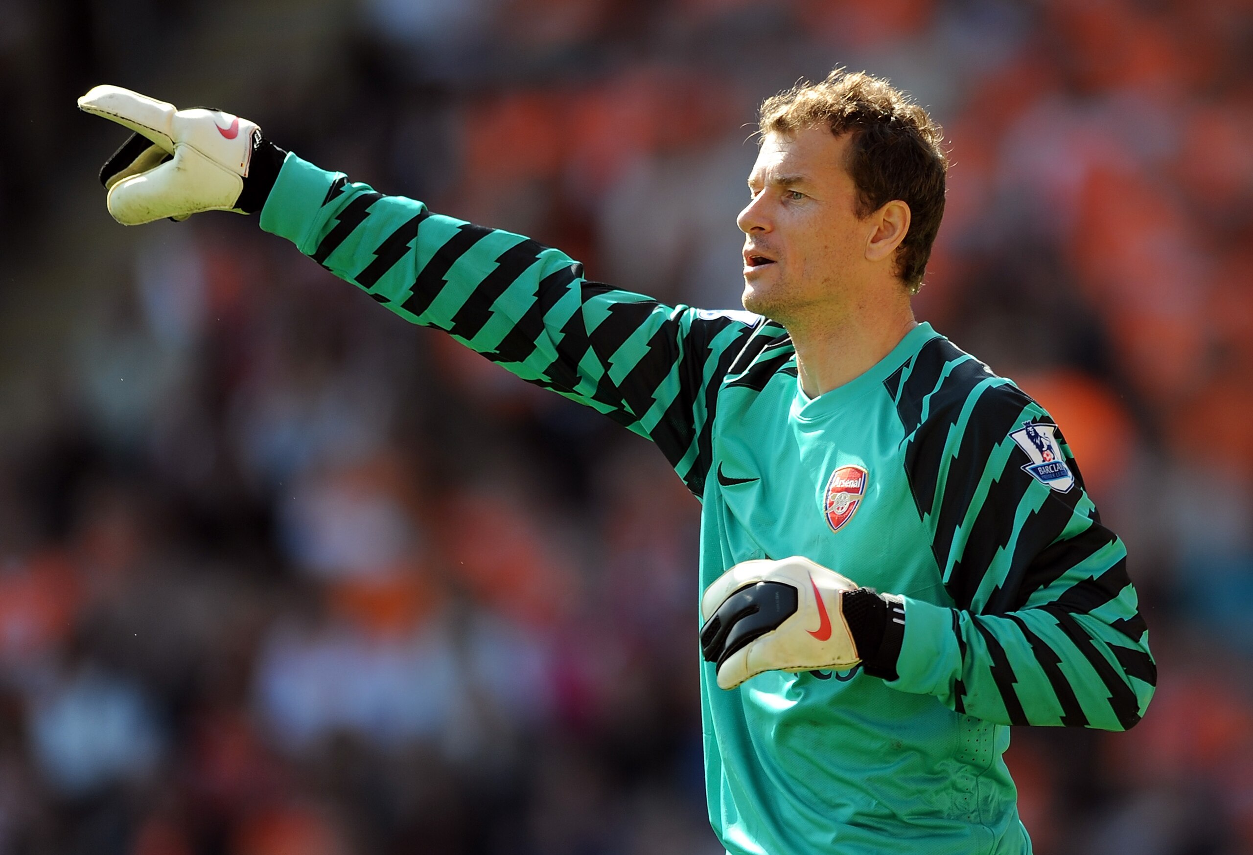 BLACKPOOL, ENGLAND - APRIL 10:  Jens Lehmann of Arsenal in action during the Barclays Premier League match between Blackpool and Arsenal at Bloomfield Road on April 10, 2011 in Blackpool, England.  (Photo by Chris Brunskill/Getty Images)
