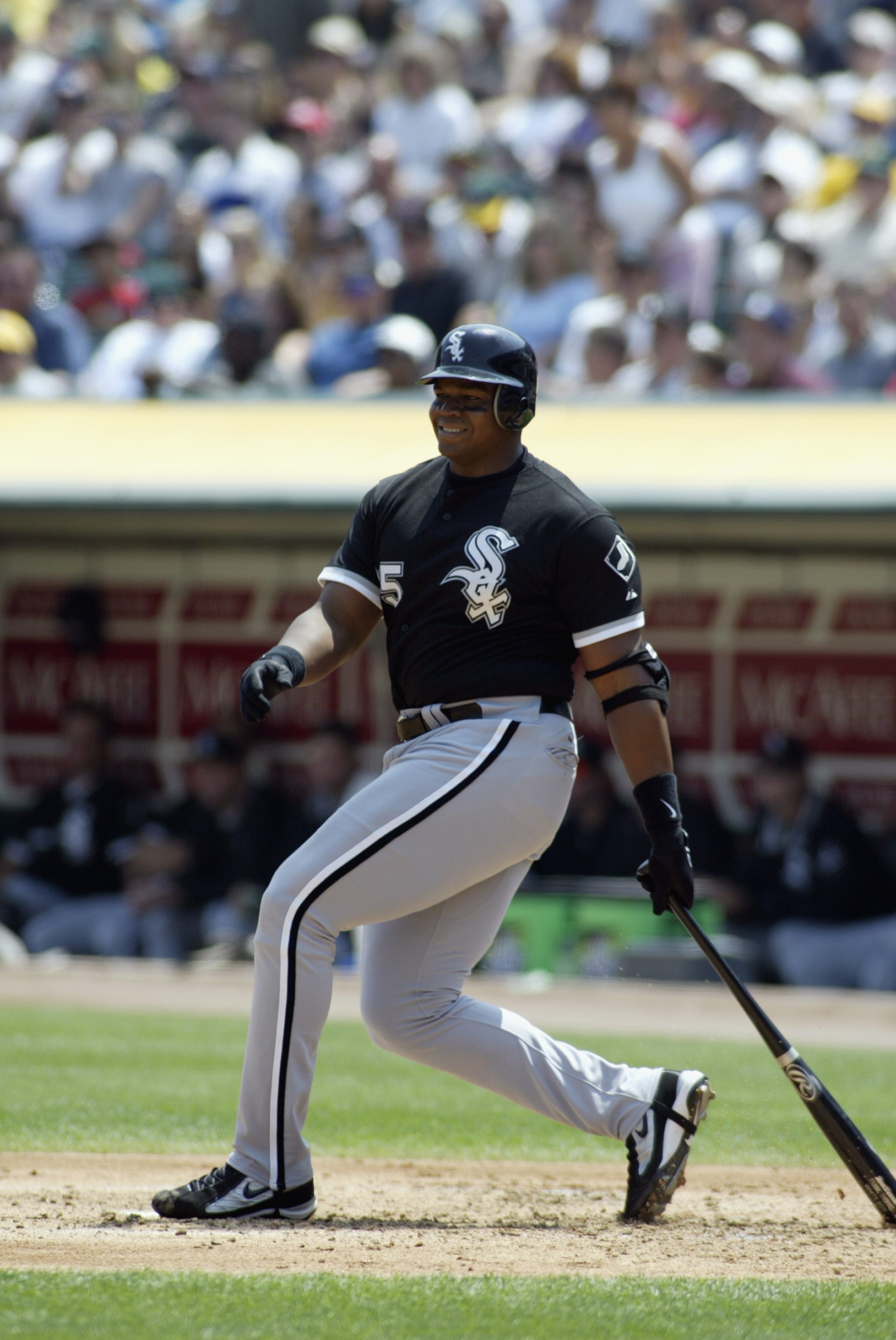 OAKLAND - AUGUST 18:  Designated hitter Frank Thomas #35 of the Chicago White Sox swings at the pitch during the MLB game against the Oakland Athletics at the Network Associates Coliseum on August 18, 2002 in Oakland, California.  The Athletics won 7-4. (