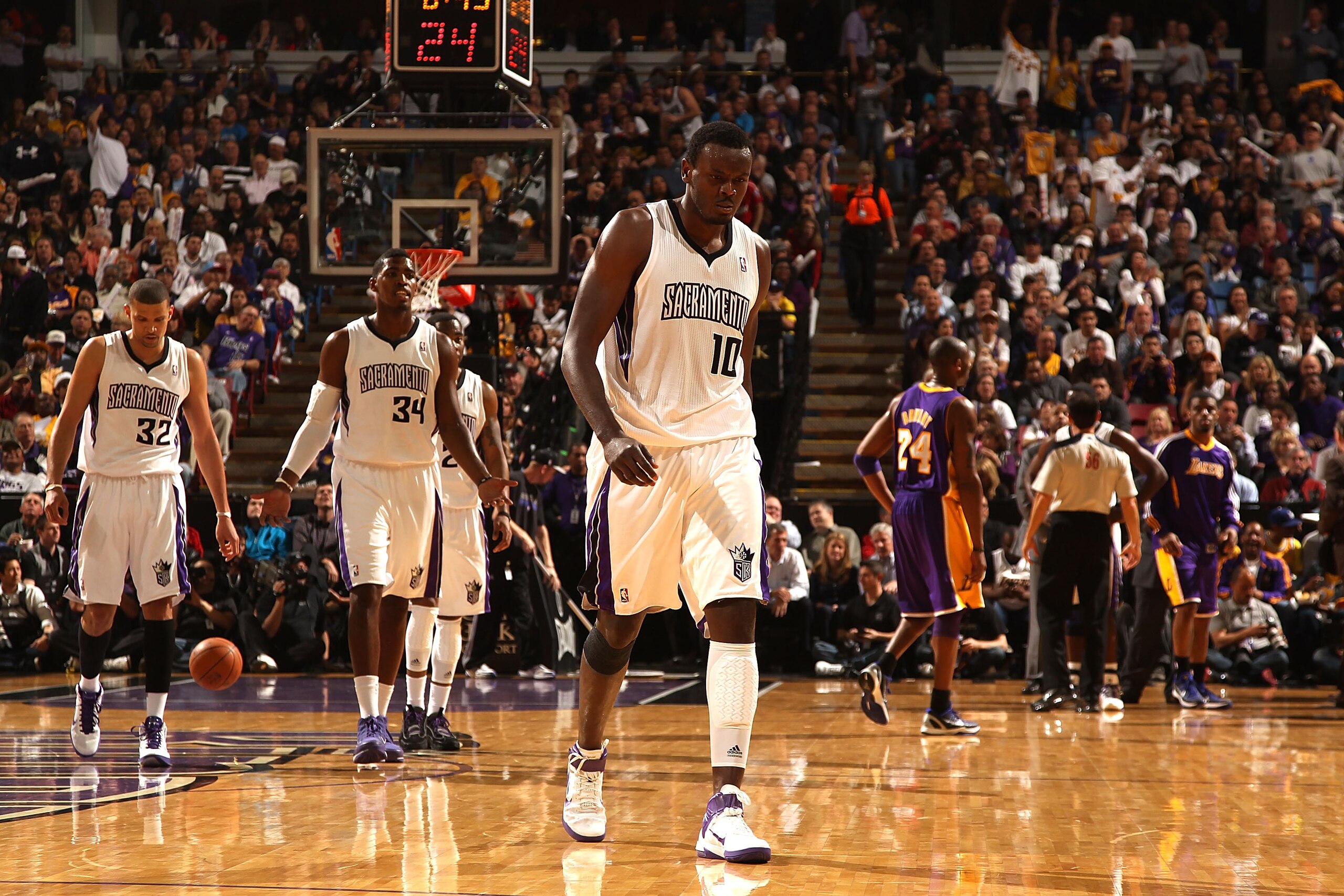 SACRAMENTO, CA - APRIL 13:  Members of the Sacramento Kings look on against the Los Angeles Lakers on April 13, 2011 at Power Balence Pavilion in Sacramento, California. NOTE TO USER: User expressly acknowledges and agrees that, by downloading and/or usin