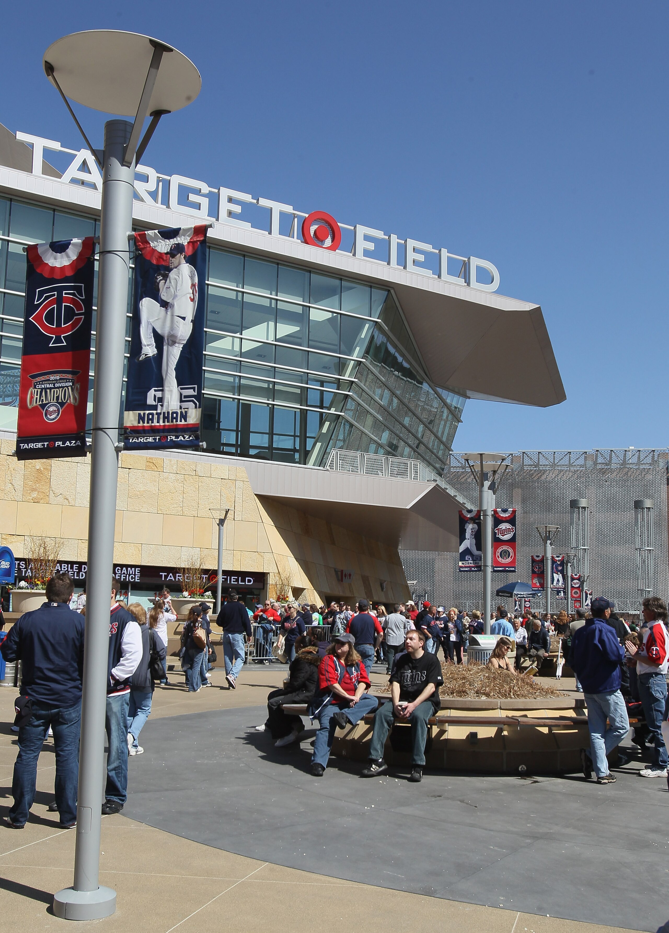 MINNEAPOLIS, MN - APRIL 08:  Fans enter the stadium before the game between the Oakland Athletics and the Minnesota Twins during Opening Day on April 8, 2011 at Target Field in Minneapolis, Minnesota.  (Photo by Elsa/Getty Images)