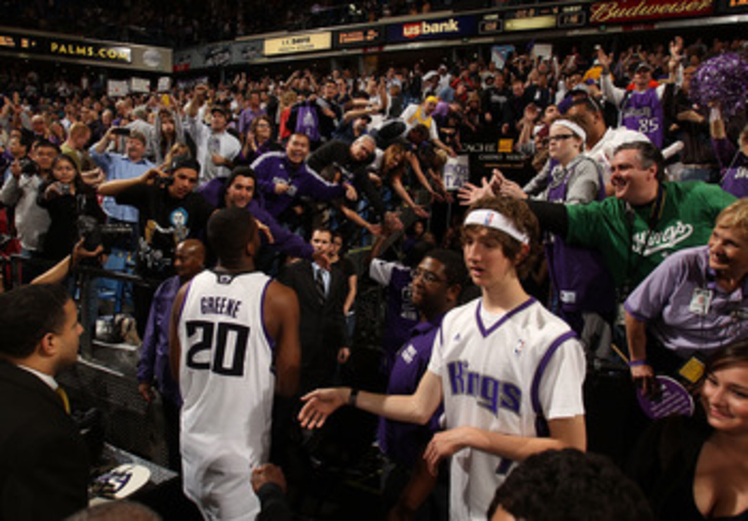 SACRAMENTO, CA - APRIL 13:  Donte Greene #20 of the Sacramento Kings leaves the court after his game against the Los Angeles Lakers on April 13, 2011 at Power Balence Pavilion in Sacramento, California. NOTE TO USER: User expressly acknowledges and agrees