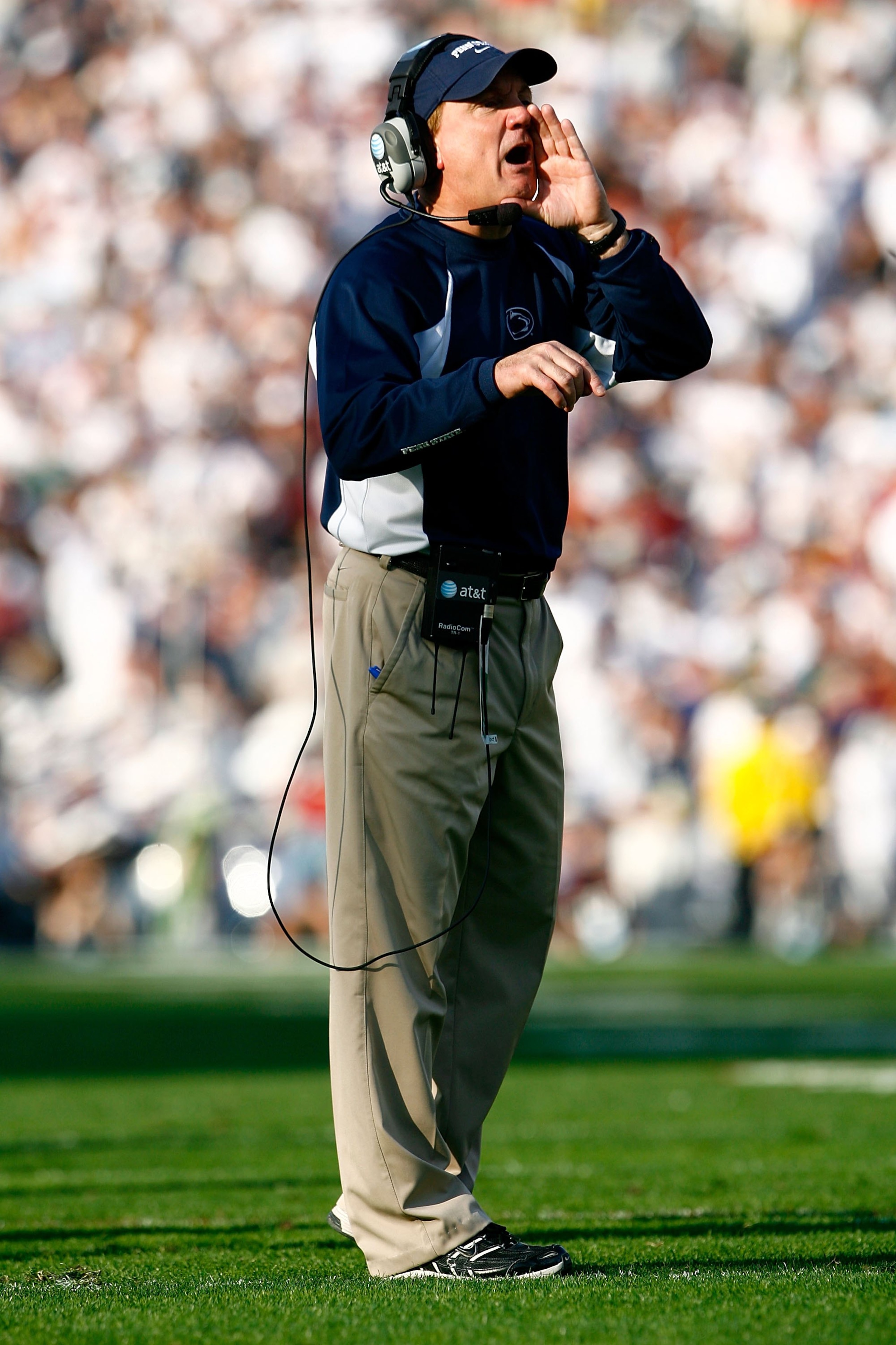 PASADENA, CA - JANUARY 01: Assistant coach Tom Bradley of the Penn State Nittany Lions calls a play during the 95th Rose Bowl Game presented by Citi against the USC Trojans on January 1, 2009 at the Rose Bowl in Pasadena, California. (Photo by Jeff Gros PASADENA, CA - JANUARY 01: Assistant coach Tom Bradley of the Penn State Nittany Lions calls a play during the 95th Rose Bowl Game presented by Citi against the USC Trojans on January 1, 2009 at the Rose Bowl in Pasadena, California. (Photo by Jeff Gros
