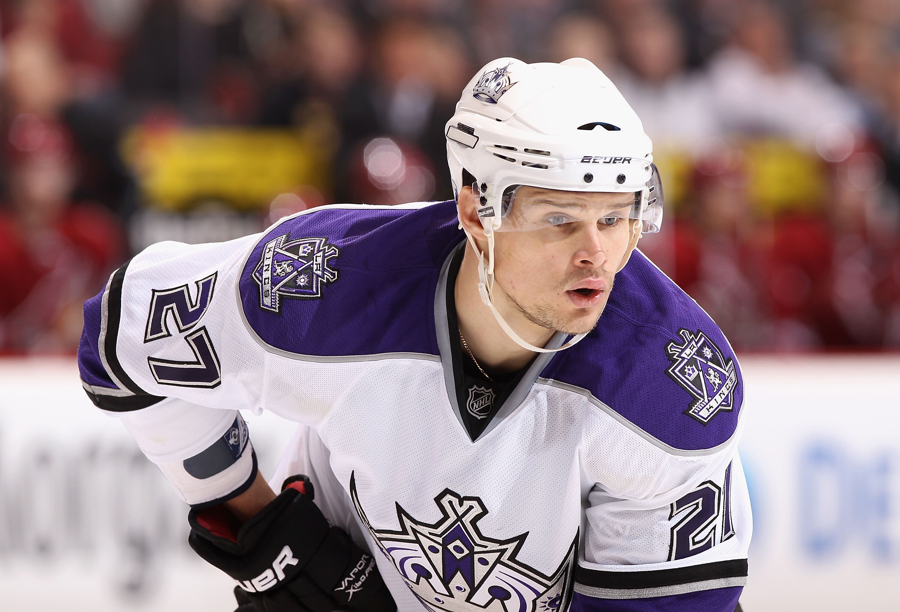 GLENDALE, AZ - JANUARY 22:  Alexei Ponikarovsky #27 of the Los Angeles Kings during the NHL game against the Phoenix Coyotes at Jobing.com Arena on January 22, 2011 in Glendale, Arizona.  The Kings defeated the Coyotes 4-3.  (Photo by Christian Petersen/G
