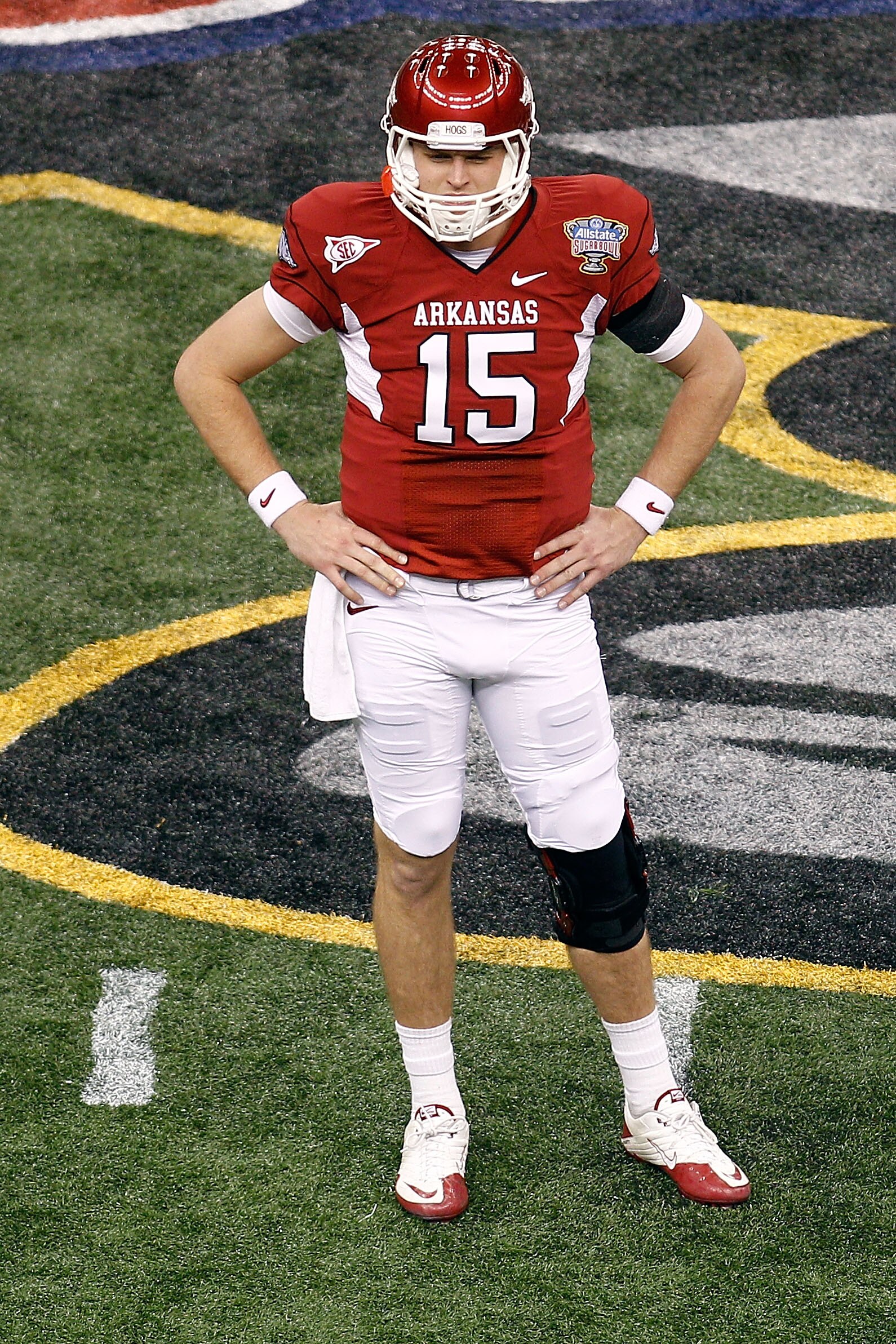 NEW ORLEANS, LA - JANUARY 04:  Ryan Mallett #15 of the Arkansas Razorbacks looks on against the Ohio State Buckeyes during the Allstate Sugar Bowl at the Louisiana Superdome on January 4, 2011 in New Orleans, Louisiana.  (Photo by Chris Graythen/Getty Ima