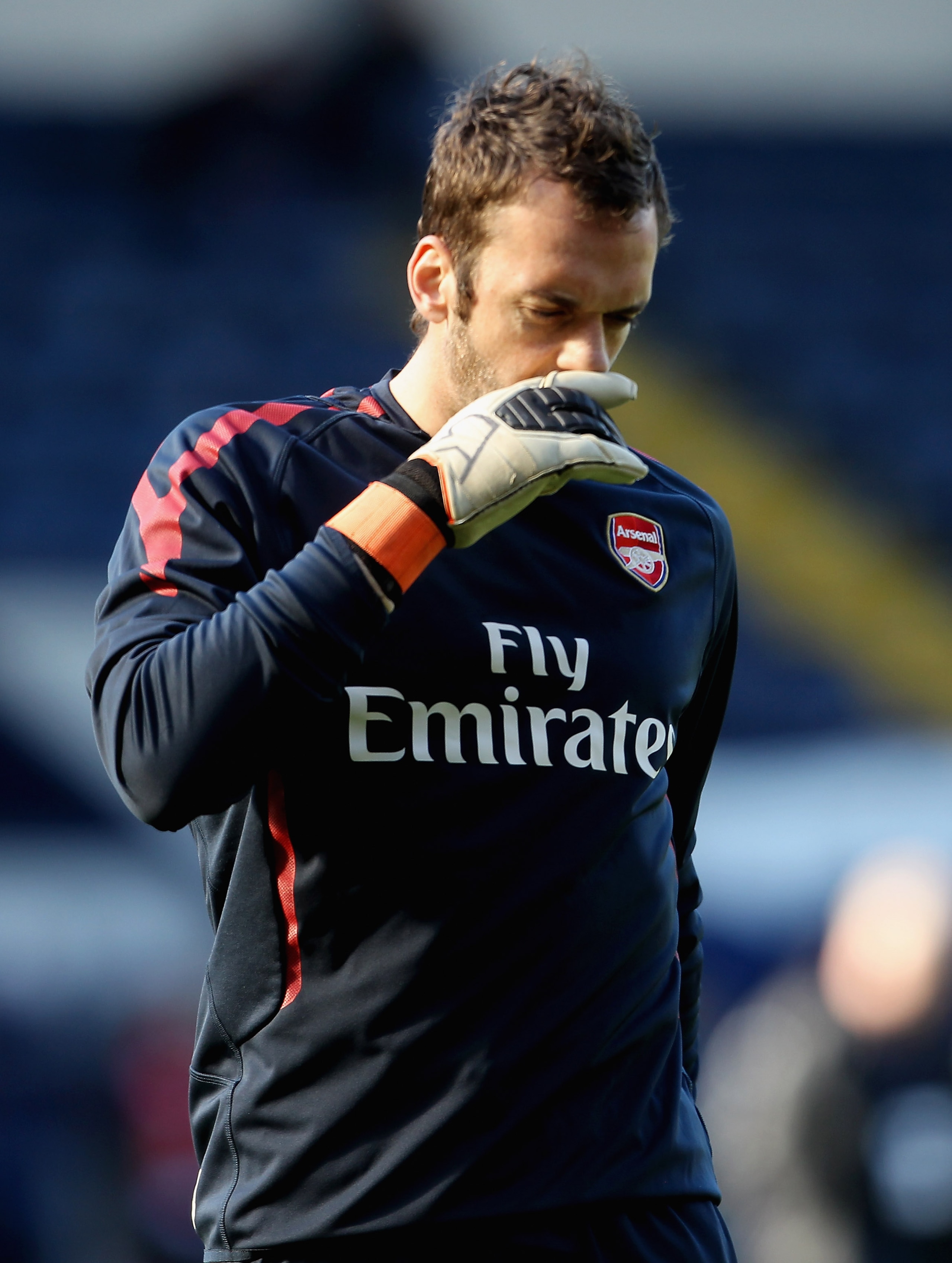 WEST BROMWICH, ENGLAND - MARCH 19: Manuel Almunia of Arsenal prior to the Barclays Premier League match between West Bromwich Albion and Arsenal at The Hawthorns on March 19, 2011 in West Bromwich, England. (Photo by Scott Heavey/Getty Images) WEST BROMWICH, ENGLAND - MARCH 19: Manuel Almunia of Arsenal prior to the Barclays Premier League match between West Bromwich Albion and Arsenal at The Hawthorns on March 19, 2011 in West Bromwich, England. (Photo by Scott Heavey/Getty Images)